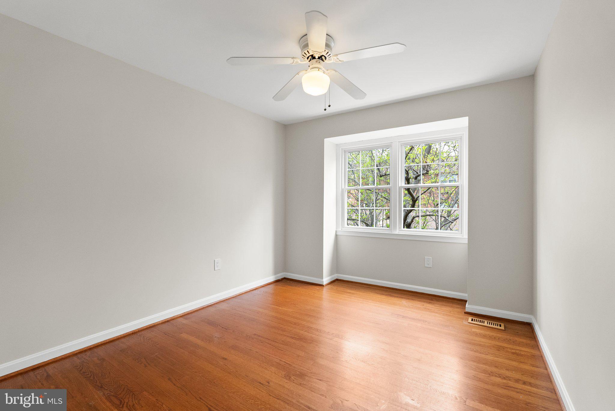 HALLCREST HEIGHTS - Residential