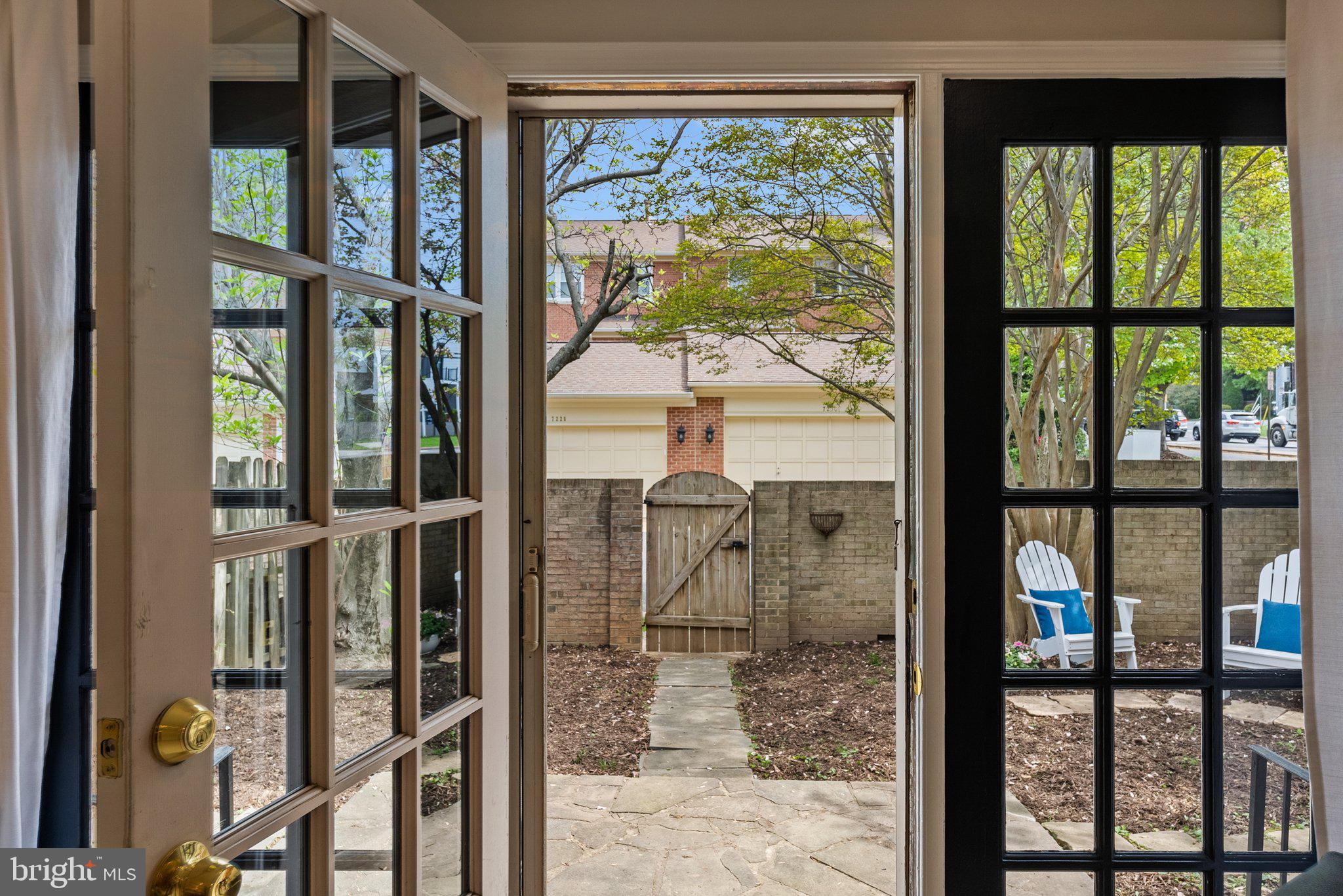 HALLCREST HEIGHTS - Residential