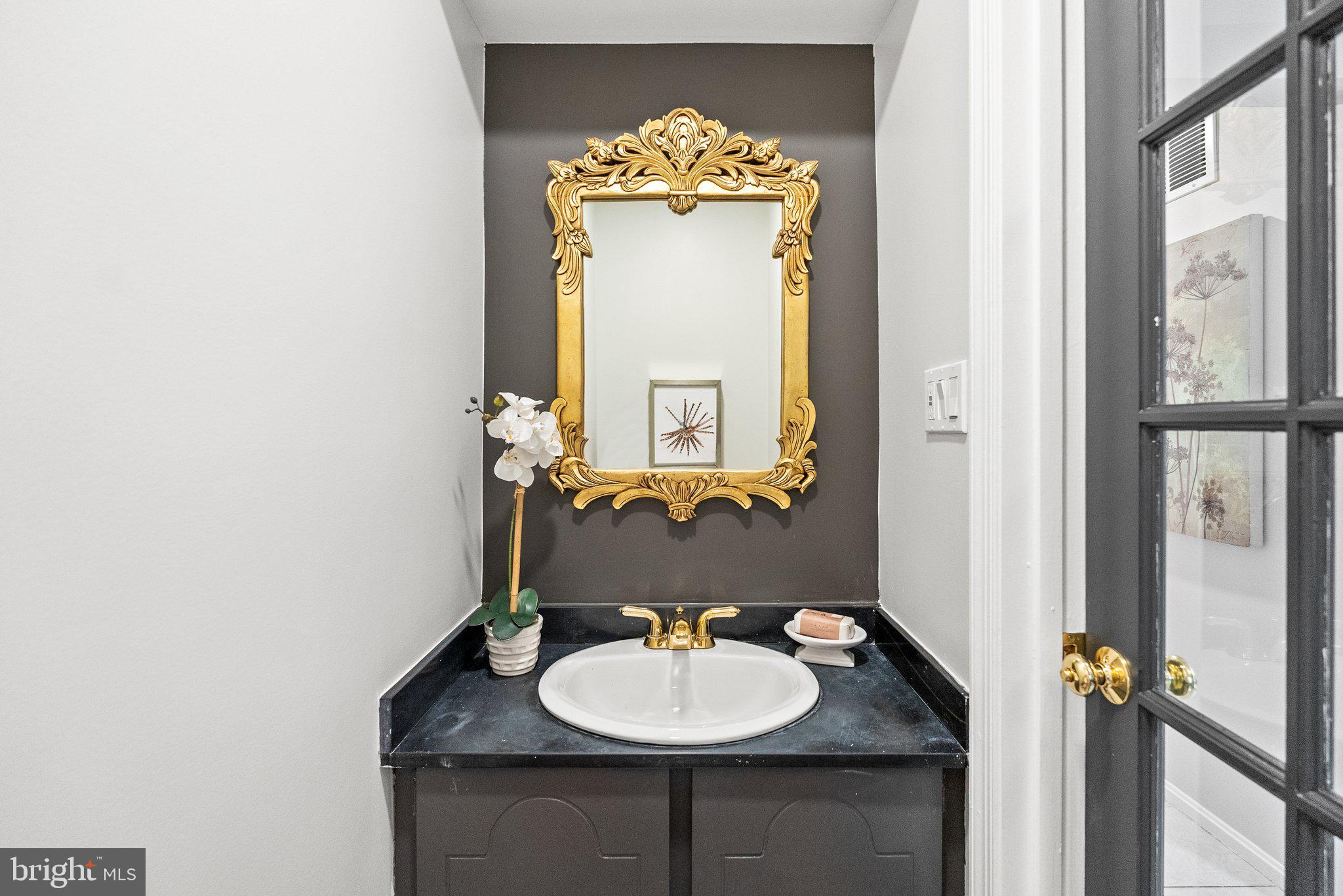 HALLCREST HEIGHTS - Residential