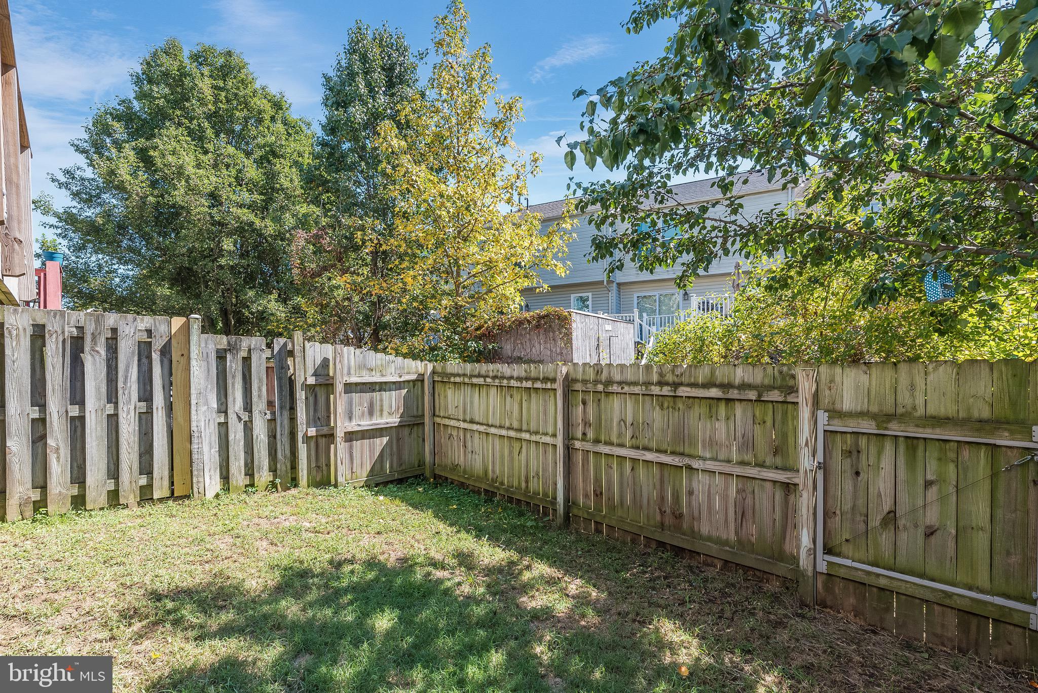 SENECA HARBOR - Residential Lease