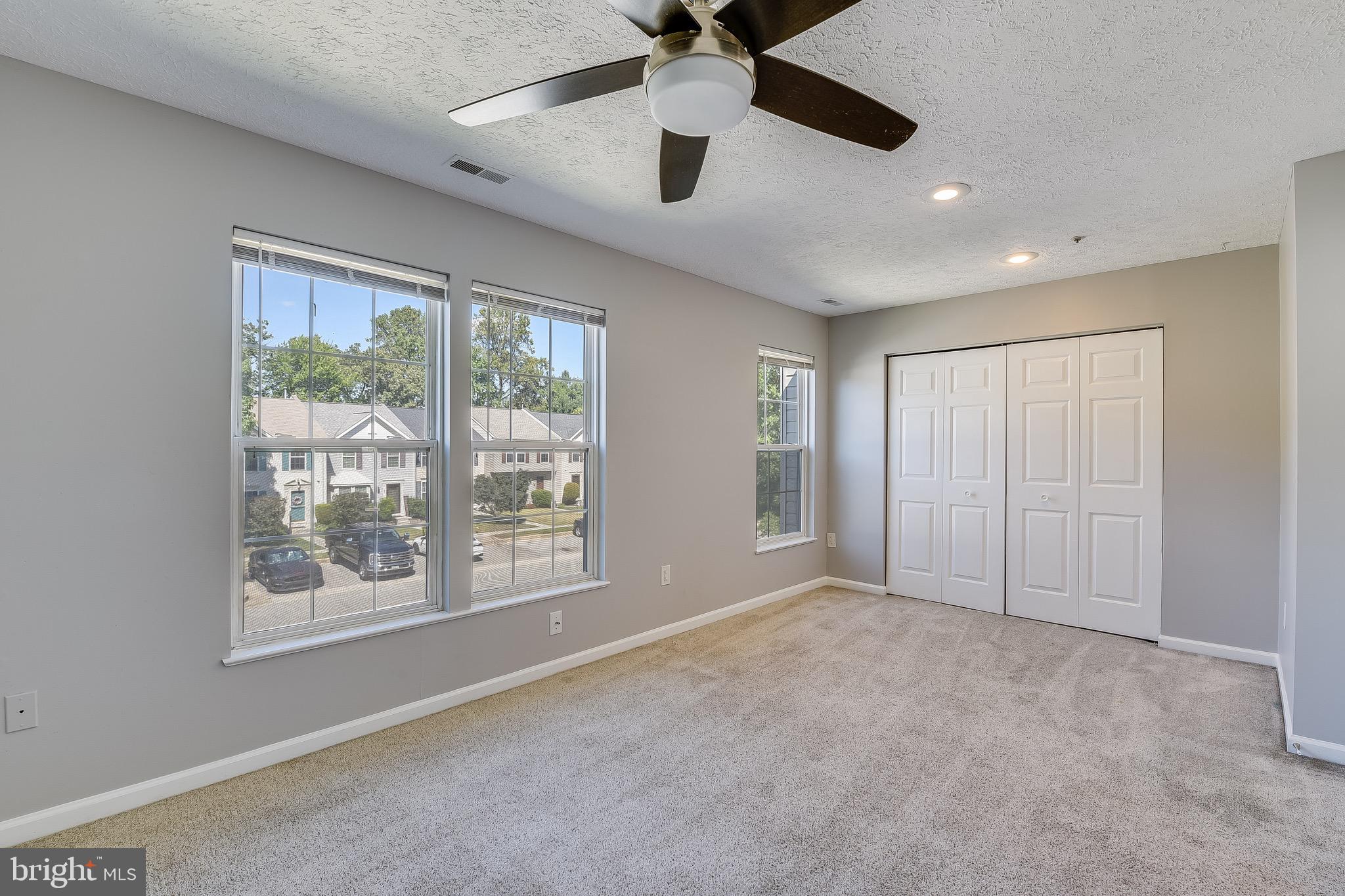 SENECA HARBOR - Residential Lease