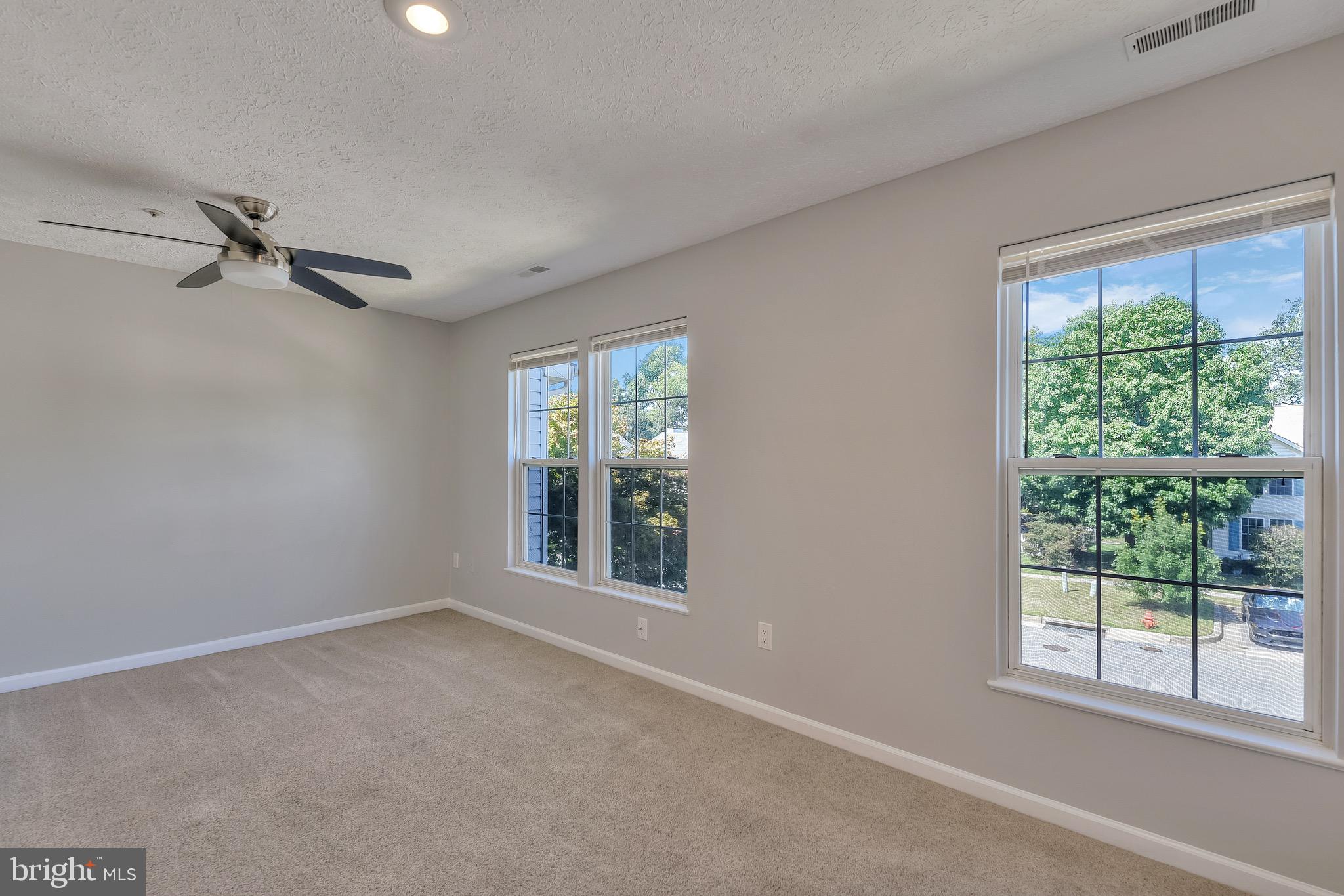 SENECA HARBOR - Residential Lease