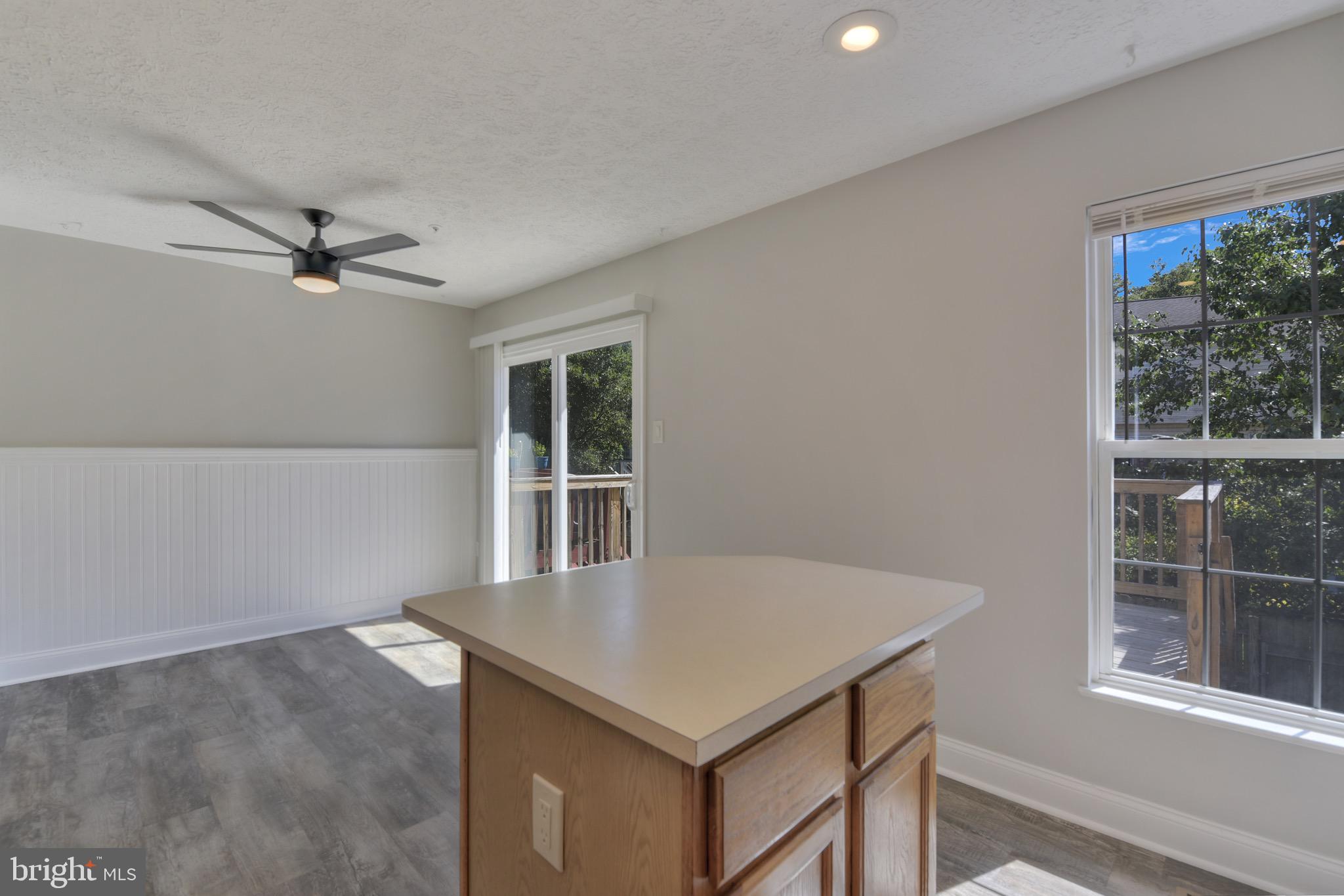 SENECA HARBOR - Residential Lease