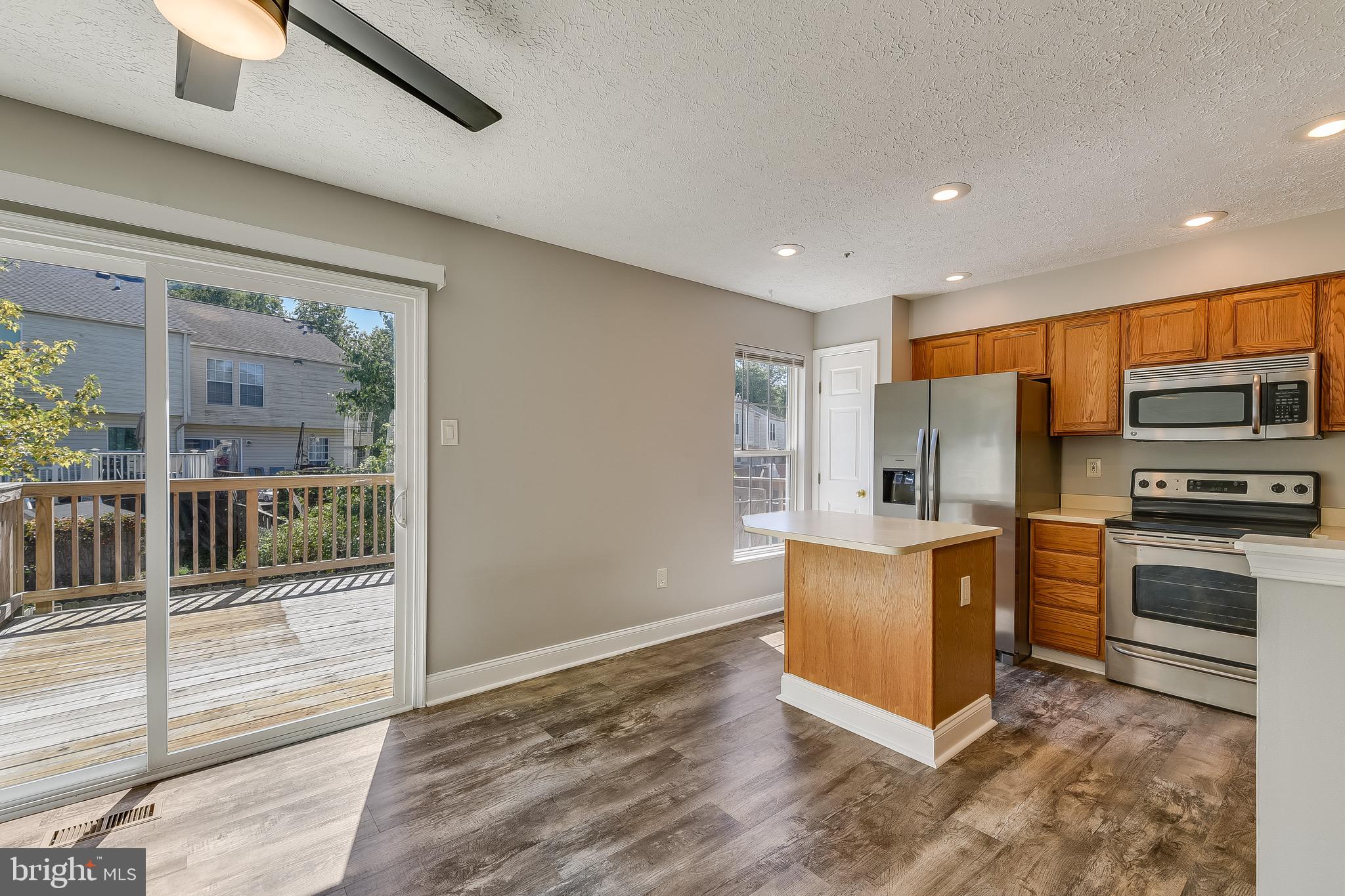 SENECA HARBOR - Residential Lease