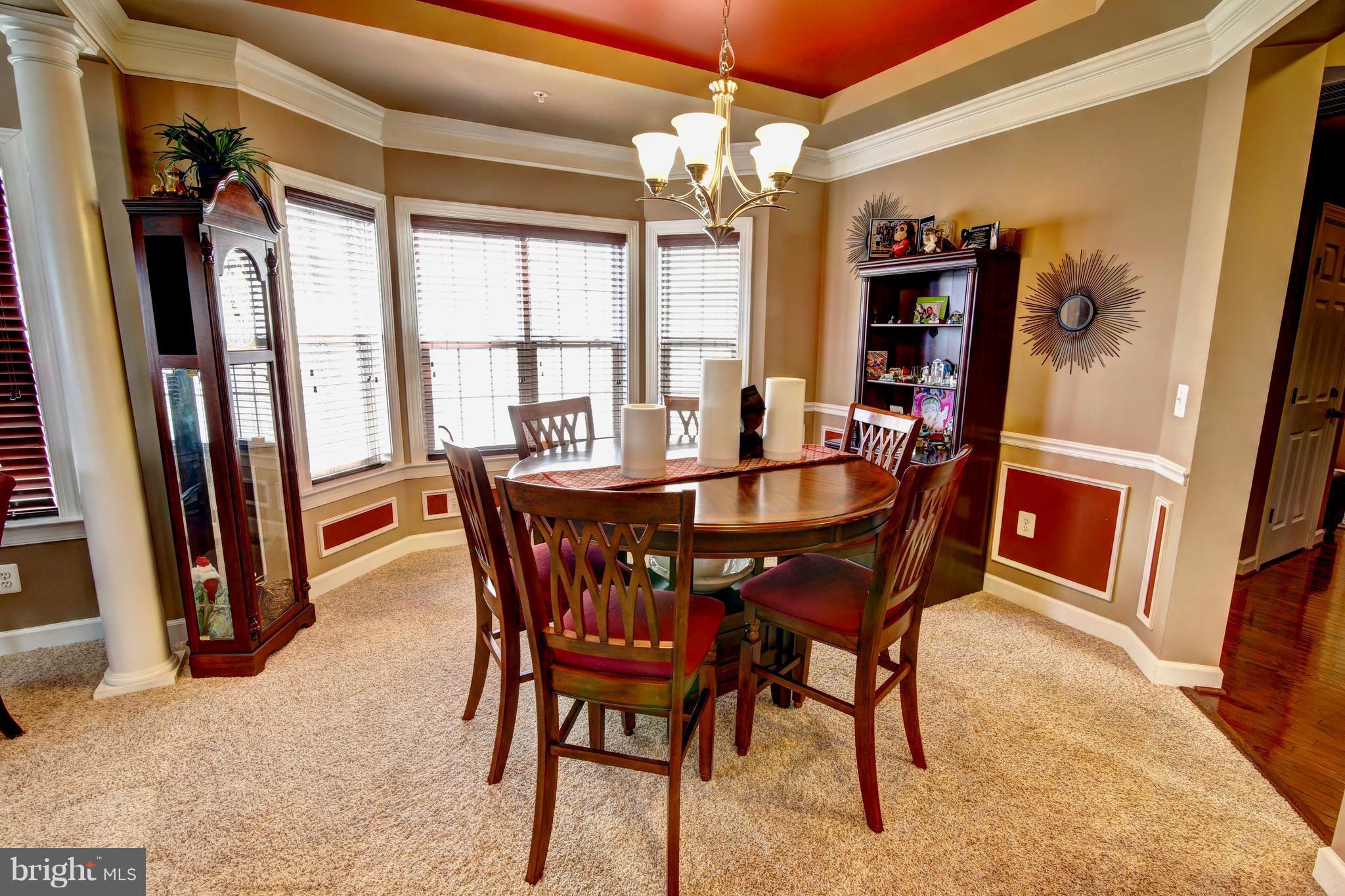 EAGLES POINTE - Residential