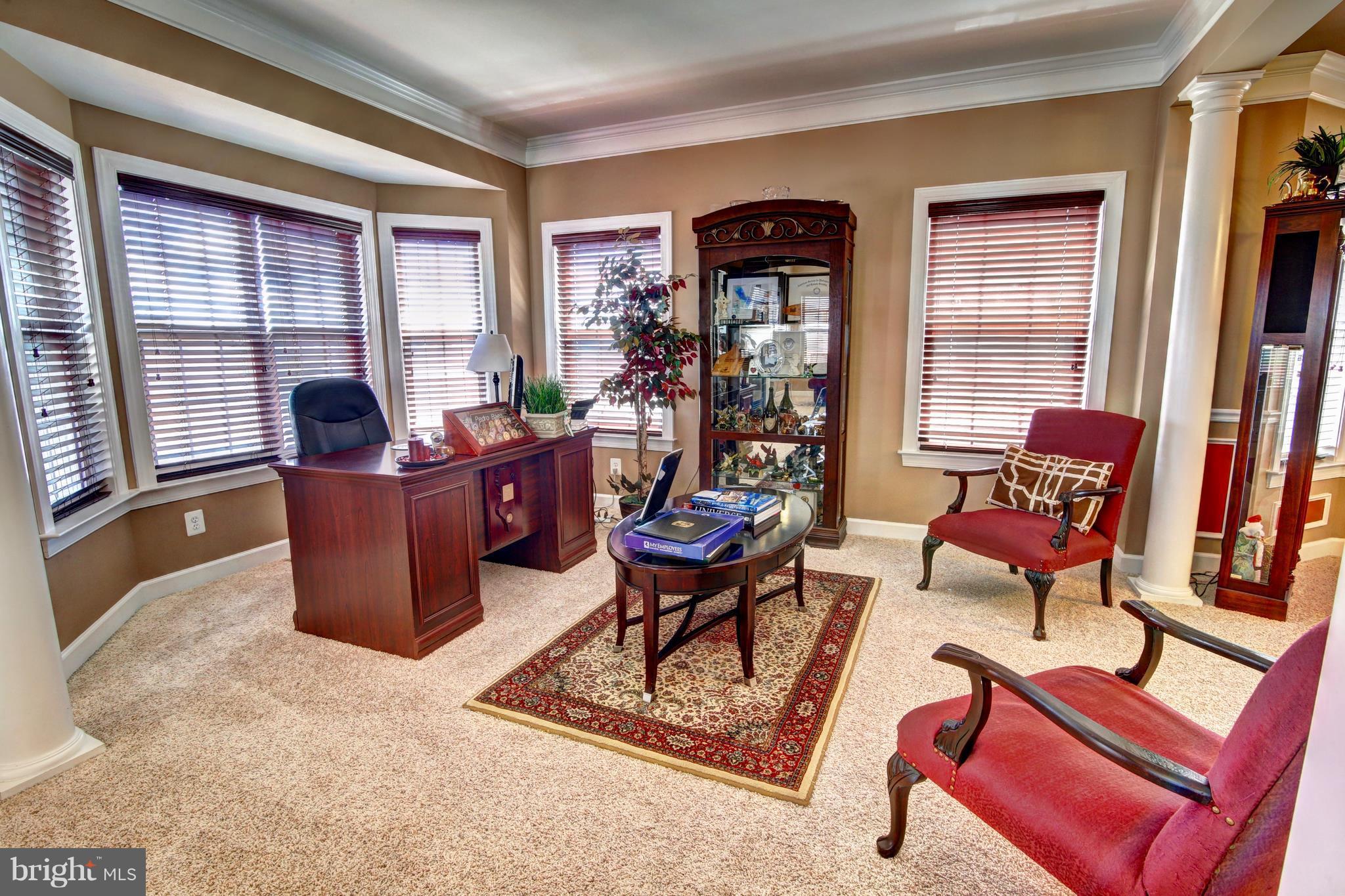 EAGLES POINTE - Residential