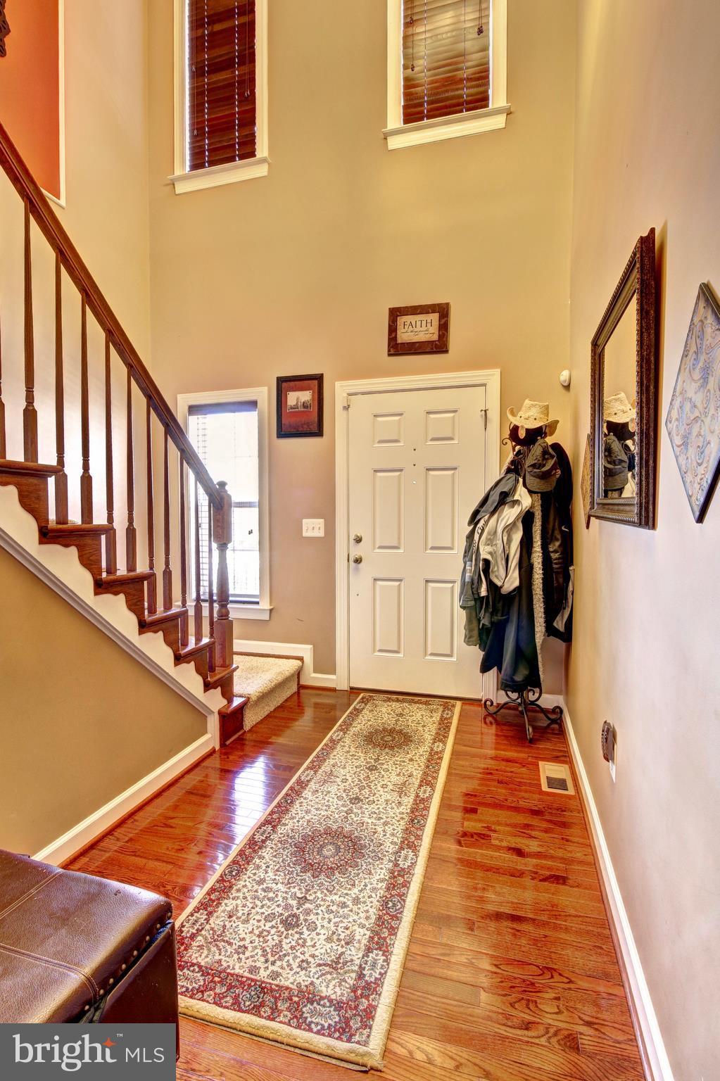 EAGLES POINTE - Residential