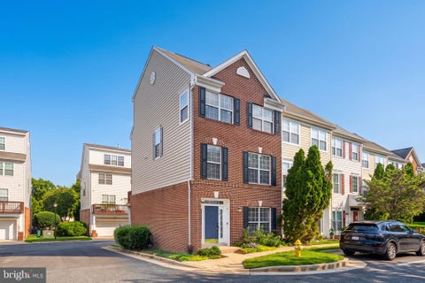 Photo of 114 Meadows Lane, ALEXANDRIA, VA 22304 (MLS # VAAX2065682)