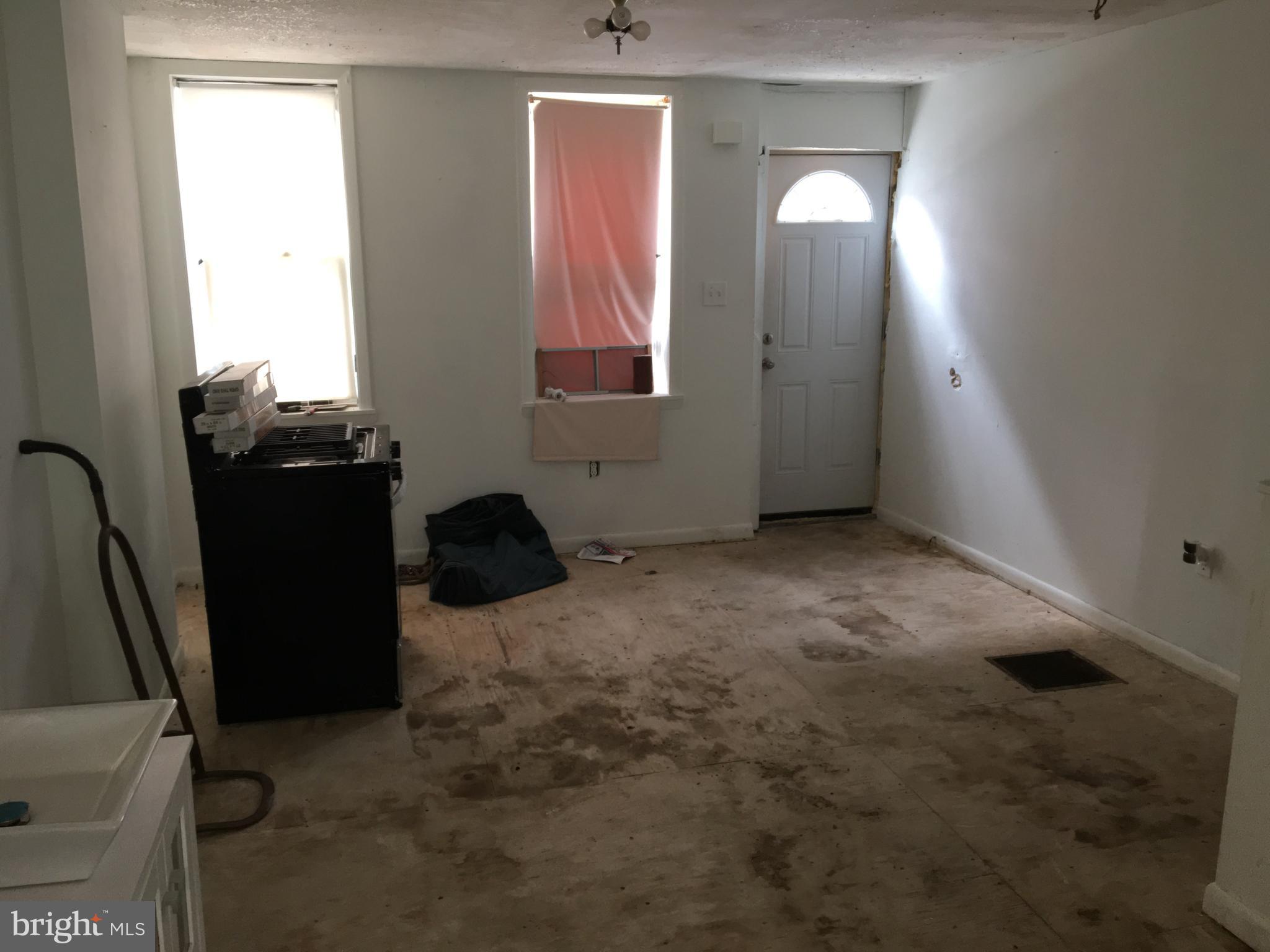 1417 S BOUVIER STREET