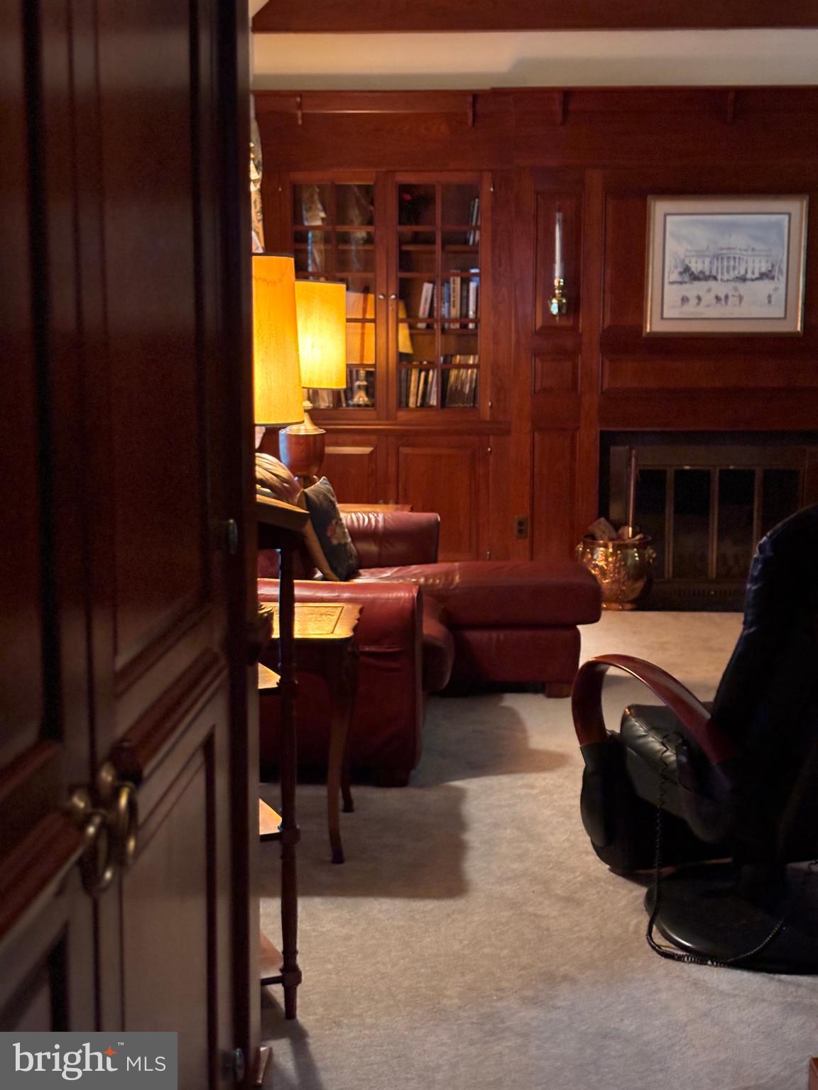 FALLS ROAD CORRIDOR - Residential