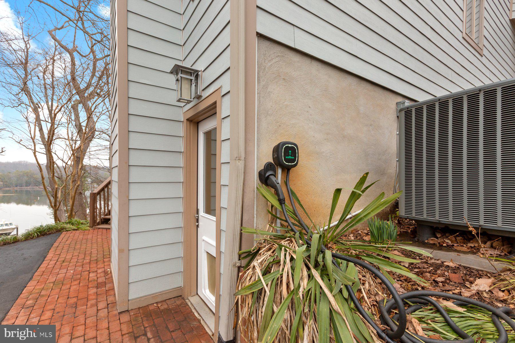 NORTH SHORE - Residential