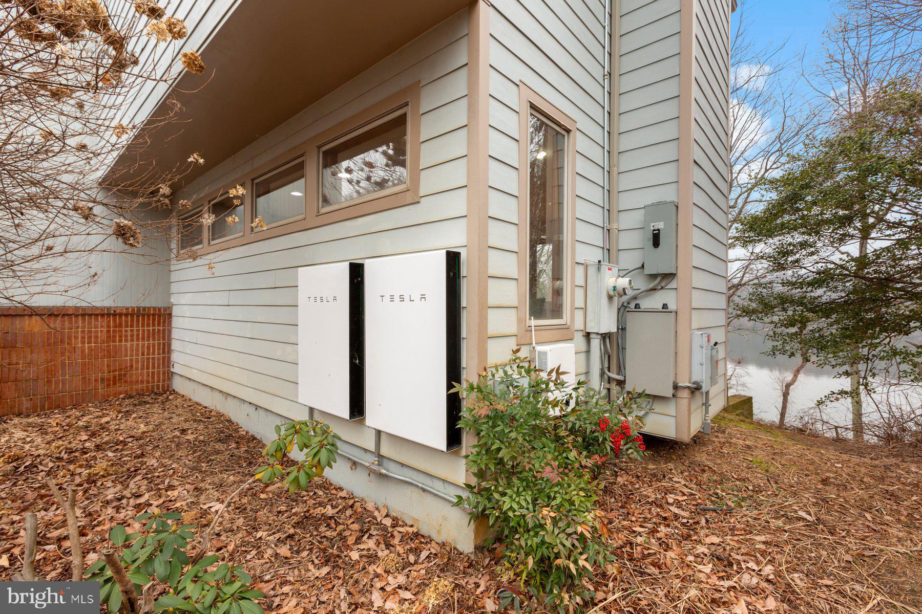 NORTH SHORE - Residential