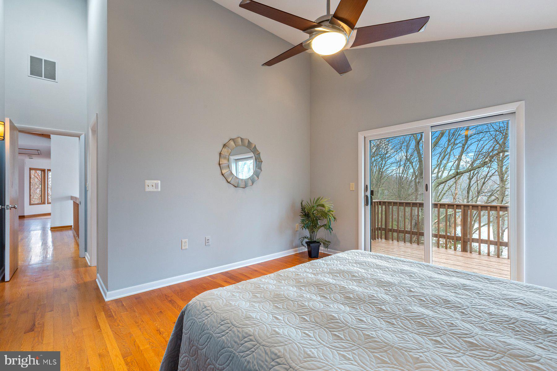 NORTH SHORE - Residential