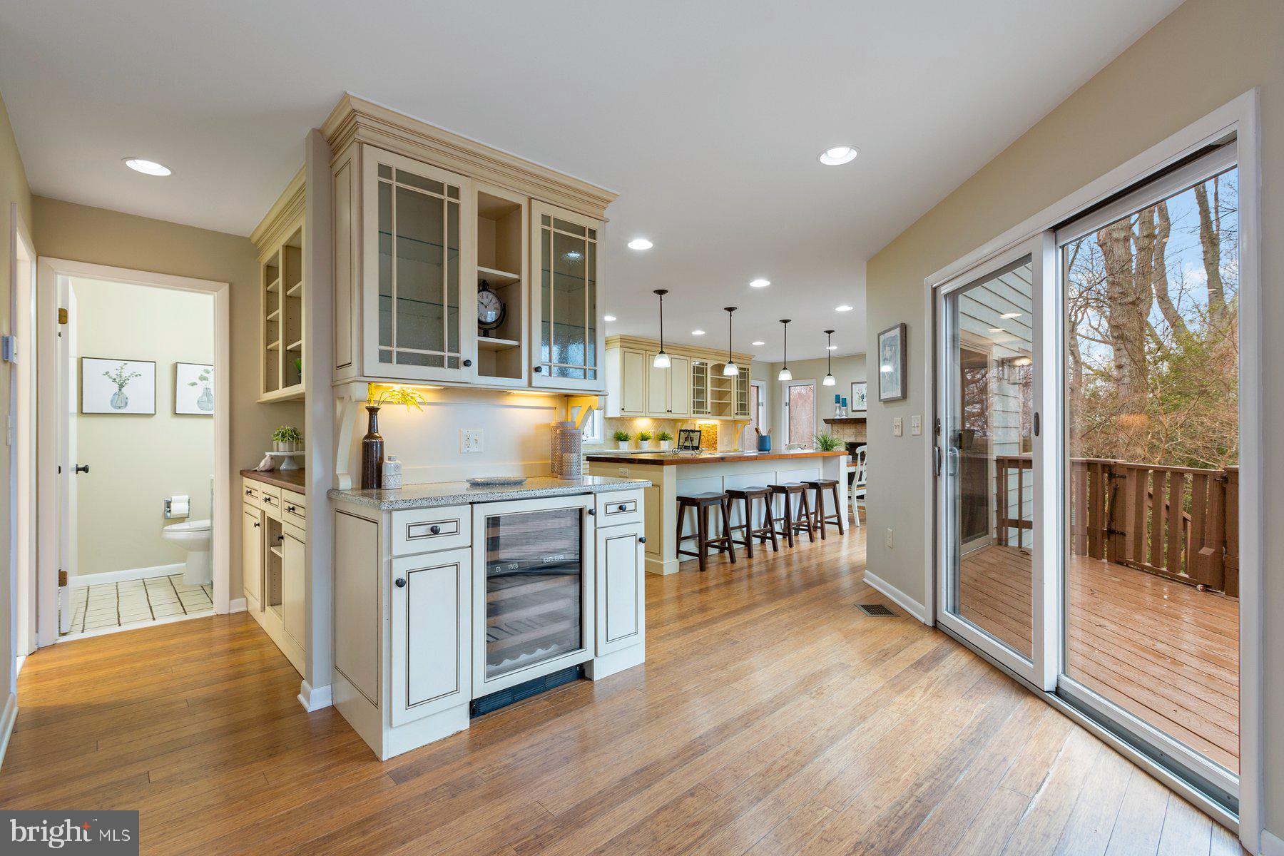 NORTH SHORE - Residential