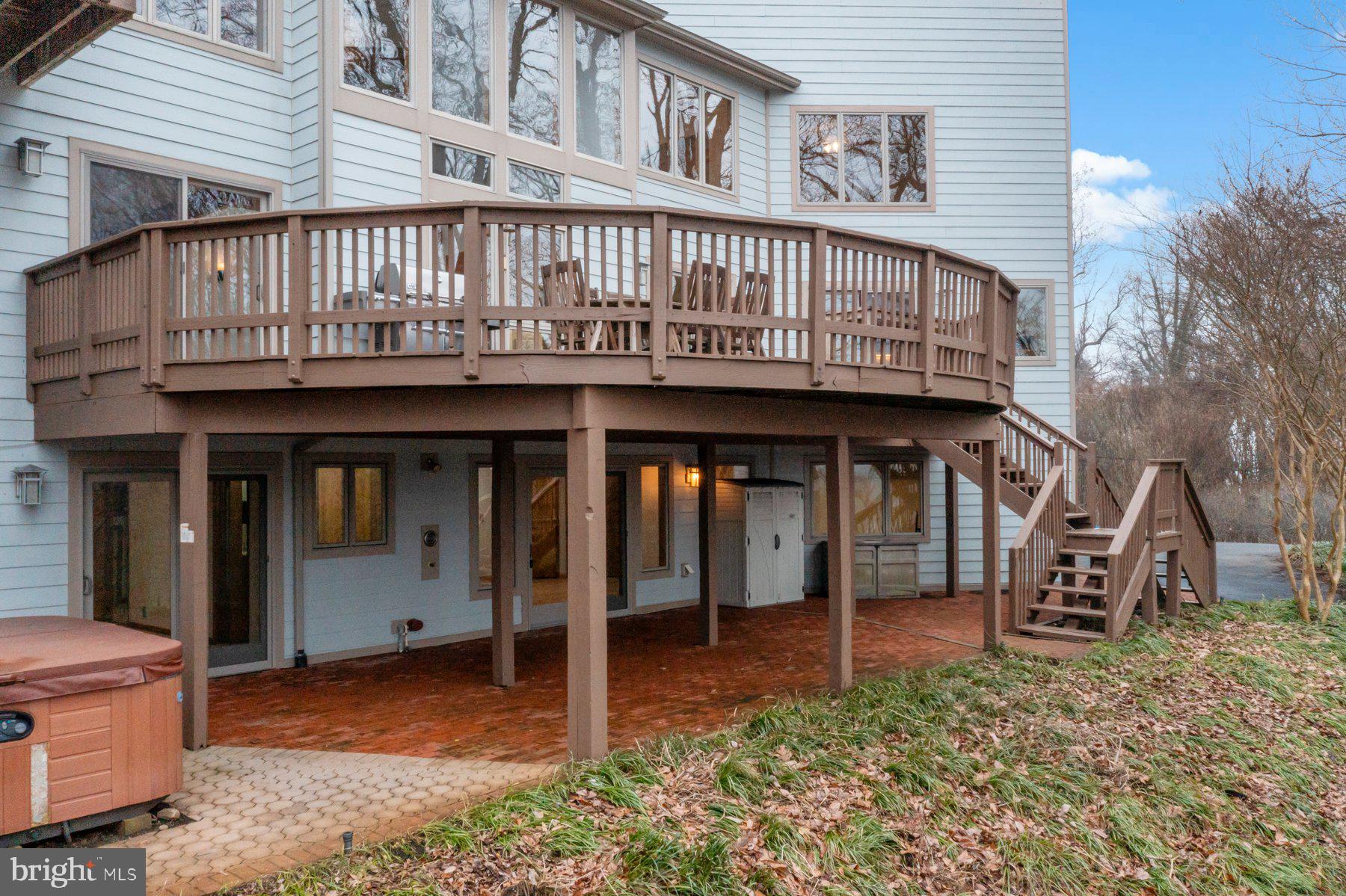 NORTH SHORE - Residential