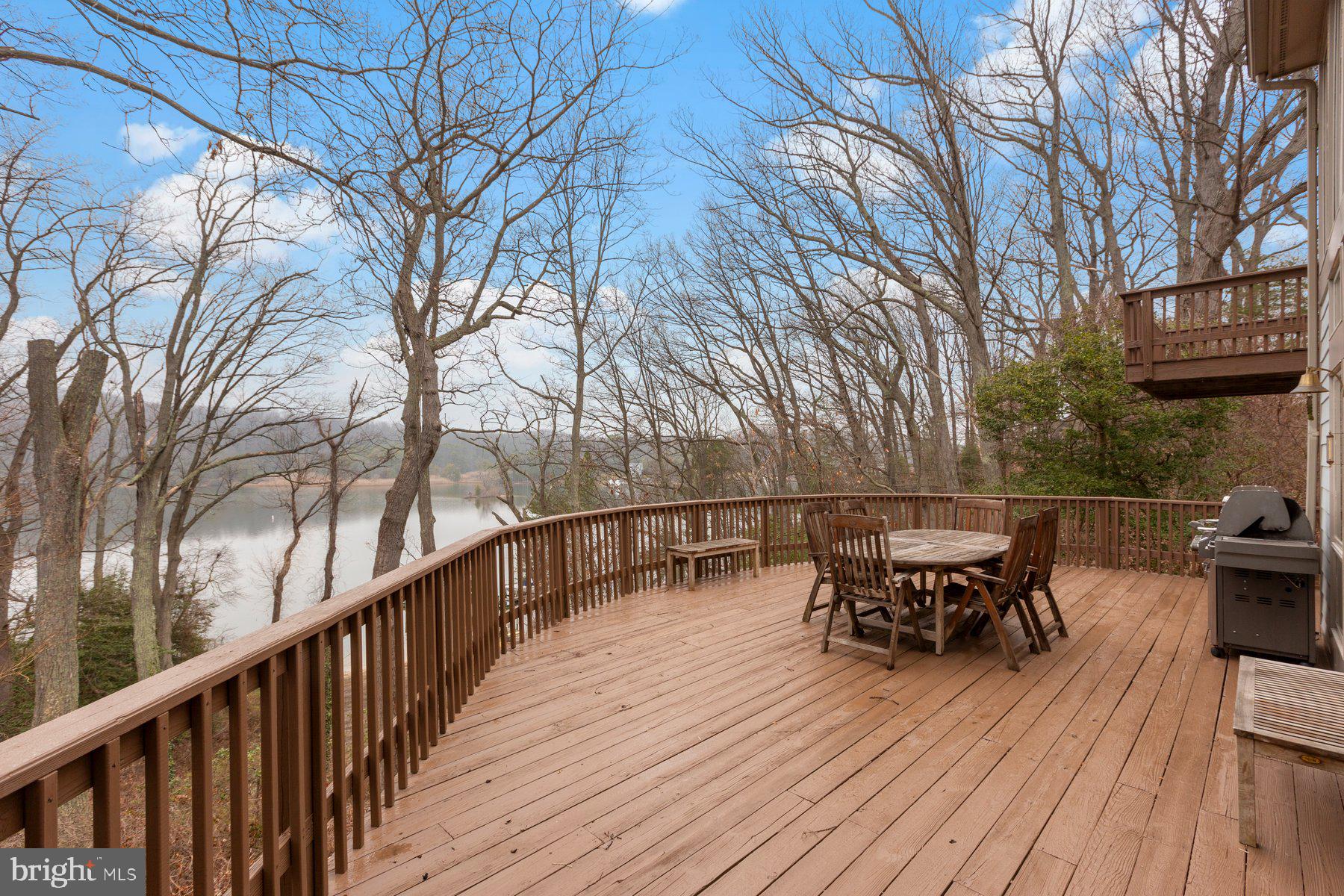 NORTH SHORE - Residential