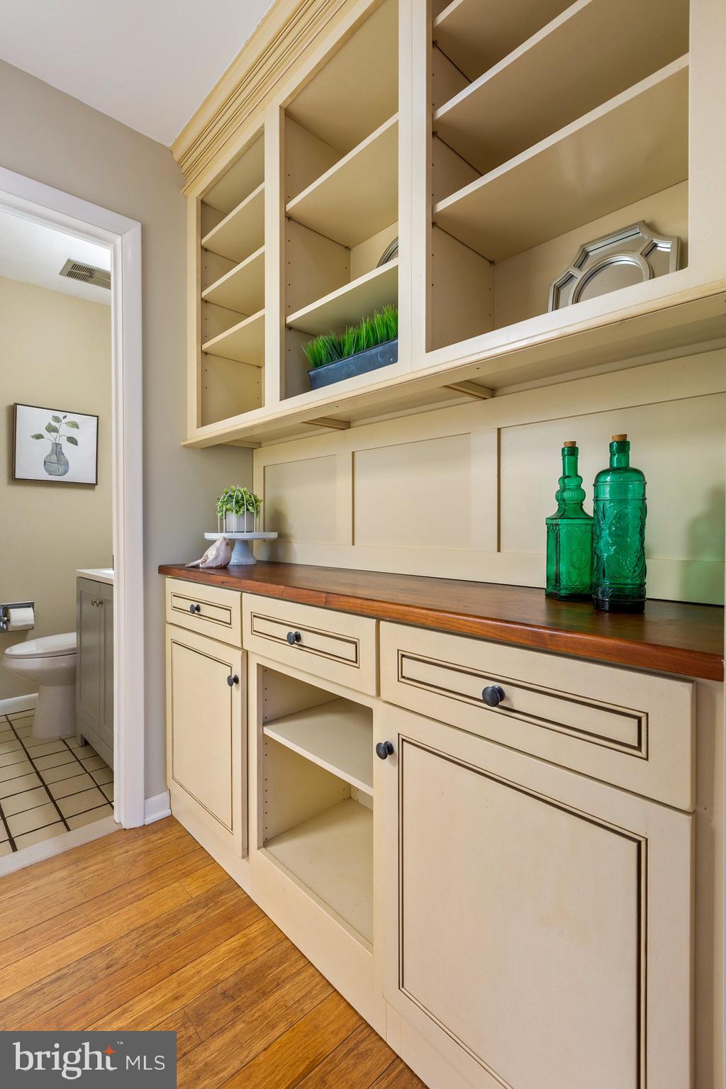 NORTH SHORE - Residential