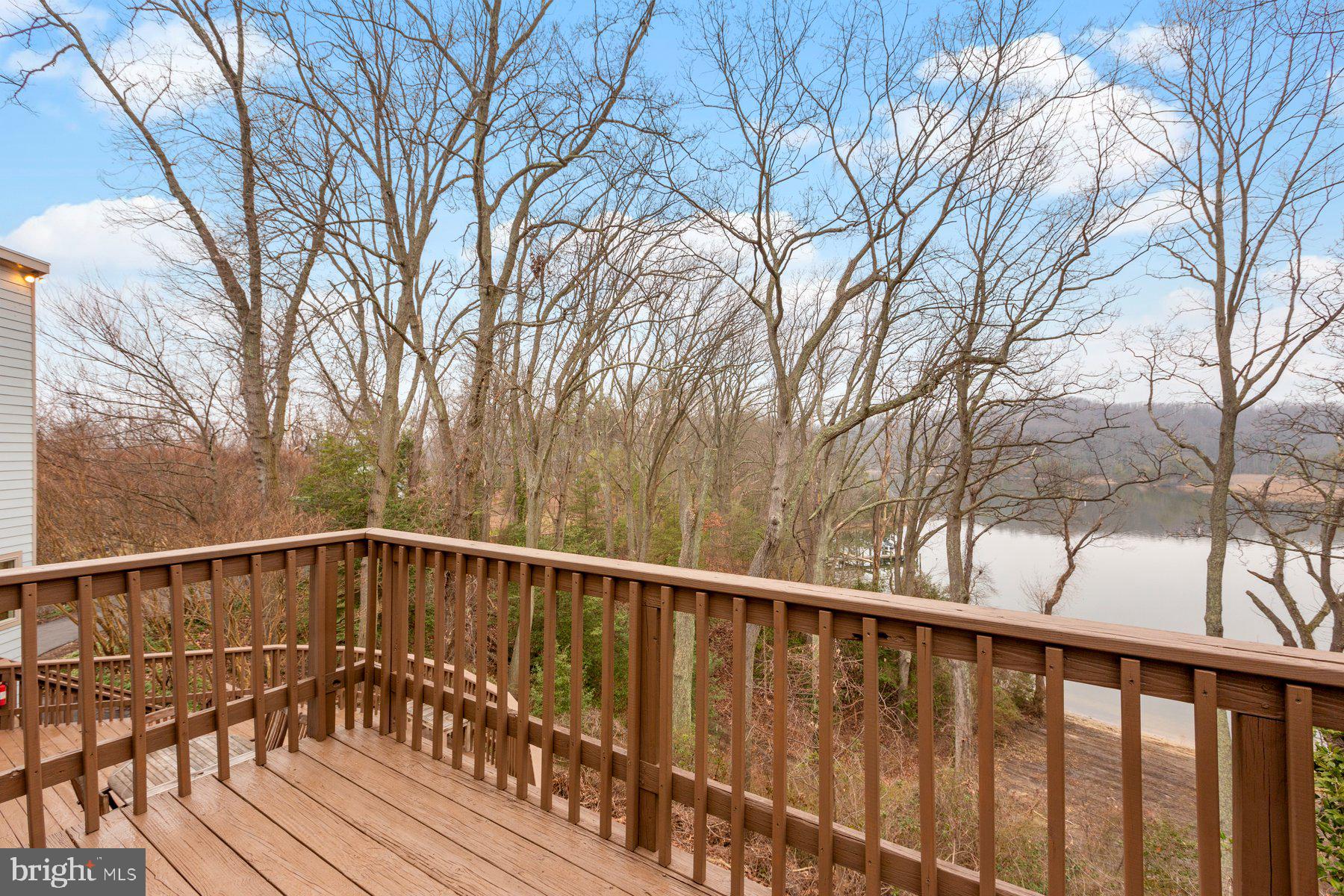 NORTH SHORE - Residential