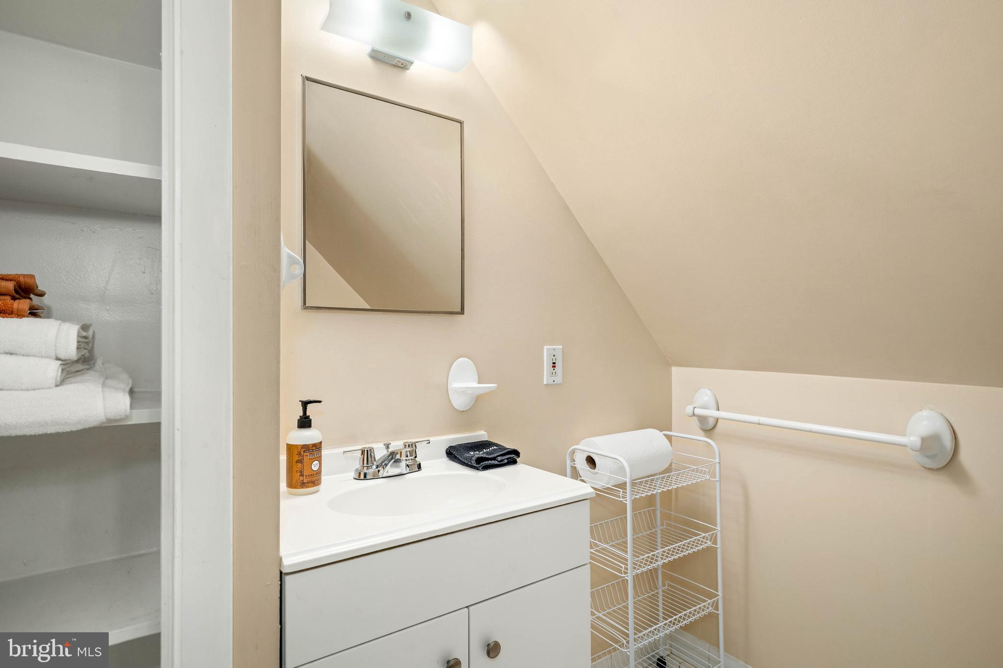 INDIAN SPRING VIEW - Residential