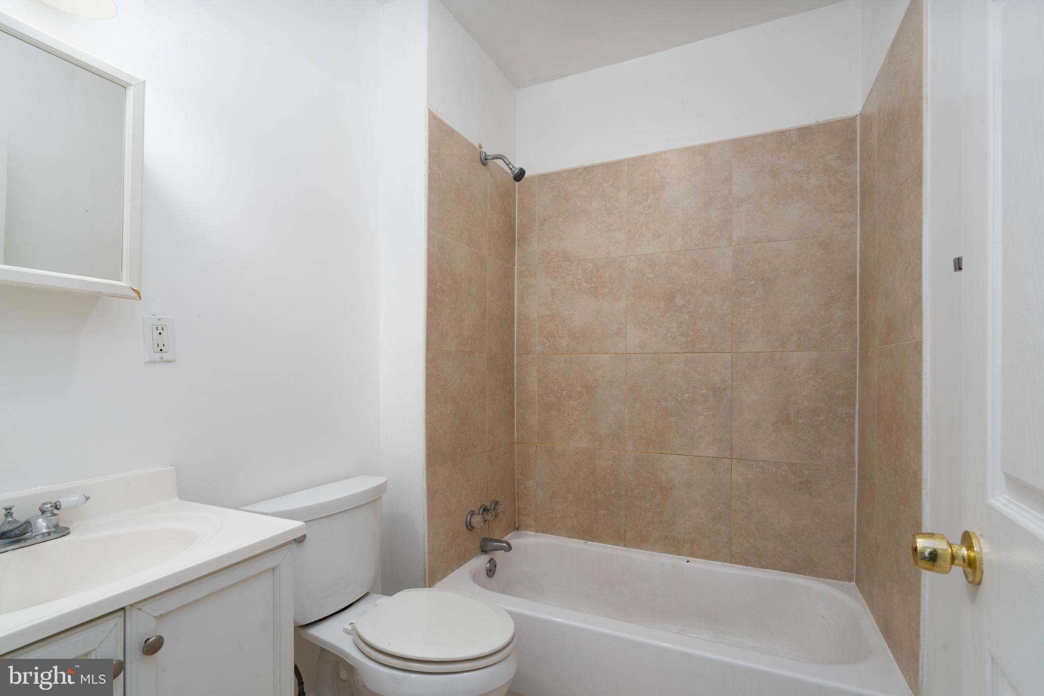 TEMPLE UNIVERSITY - Residential Income