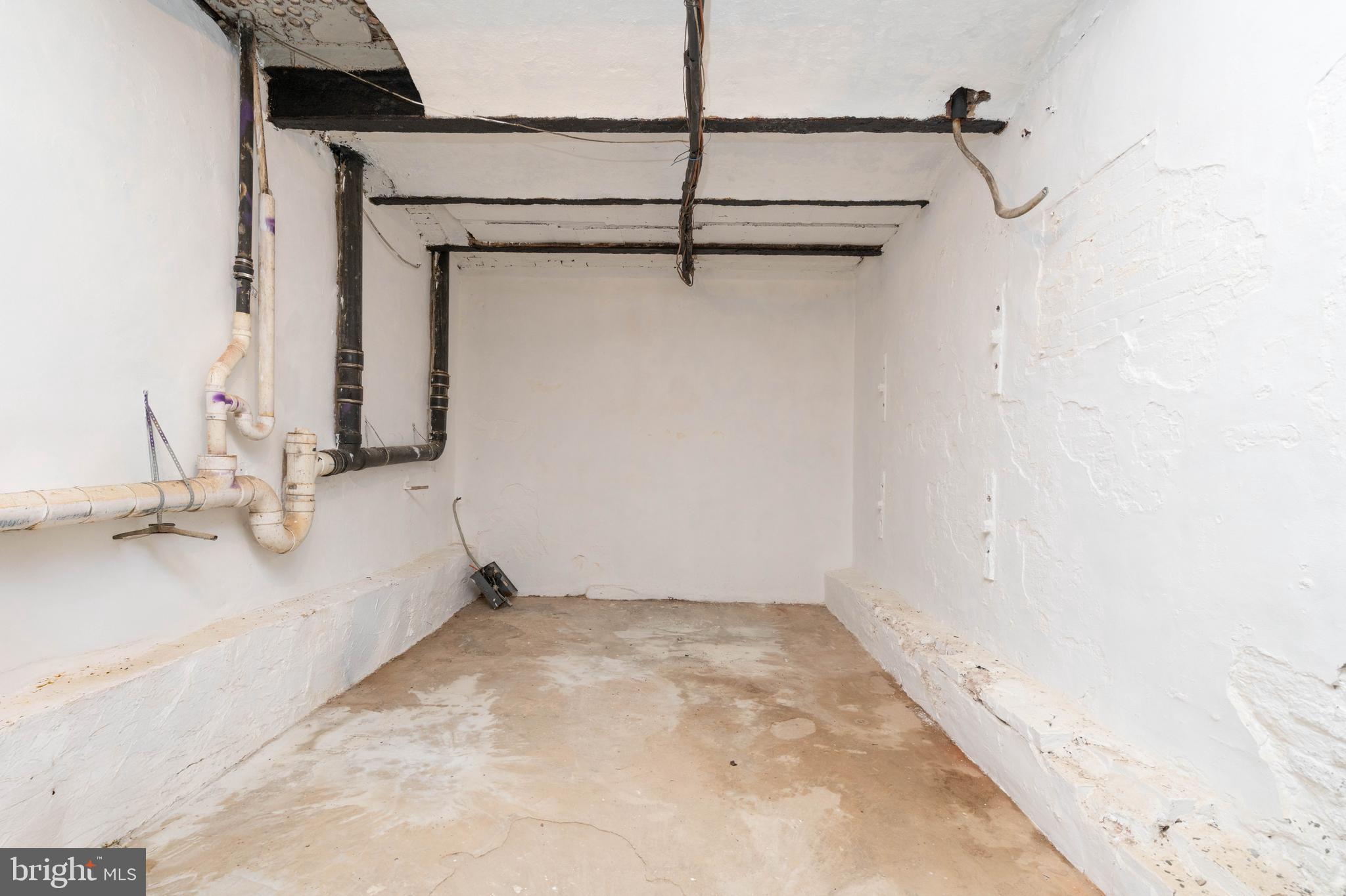 TEMPLE UNIVERSITY - Residential Income