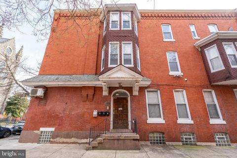 1814 W DIAMOND STREET PHILADELPHIA PA 19121