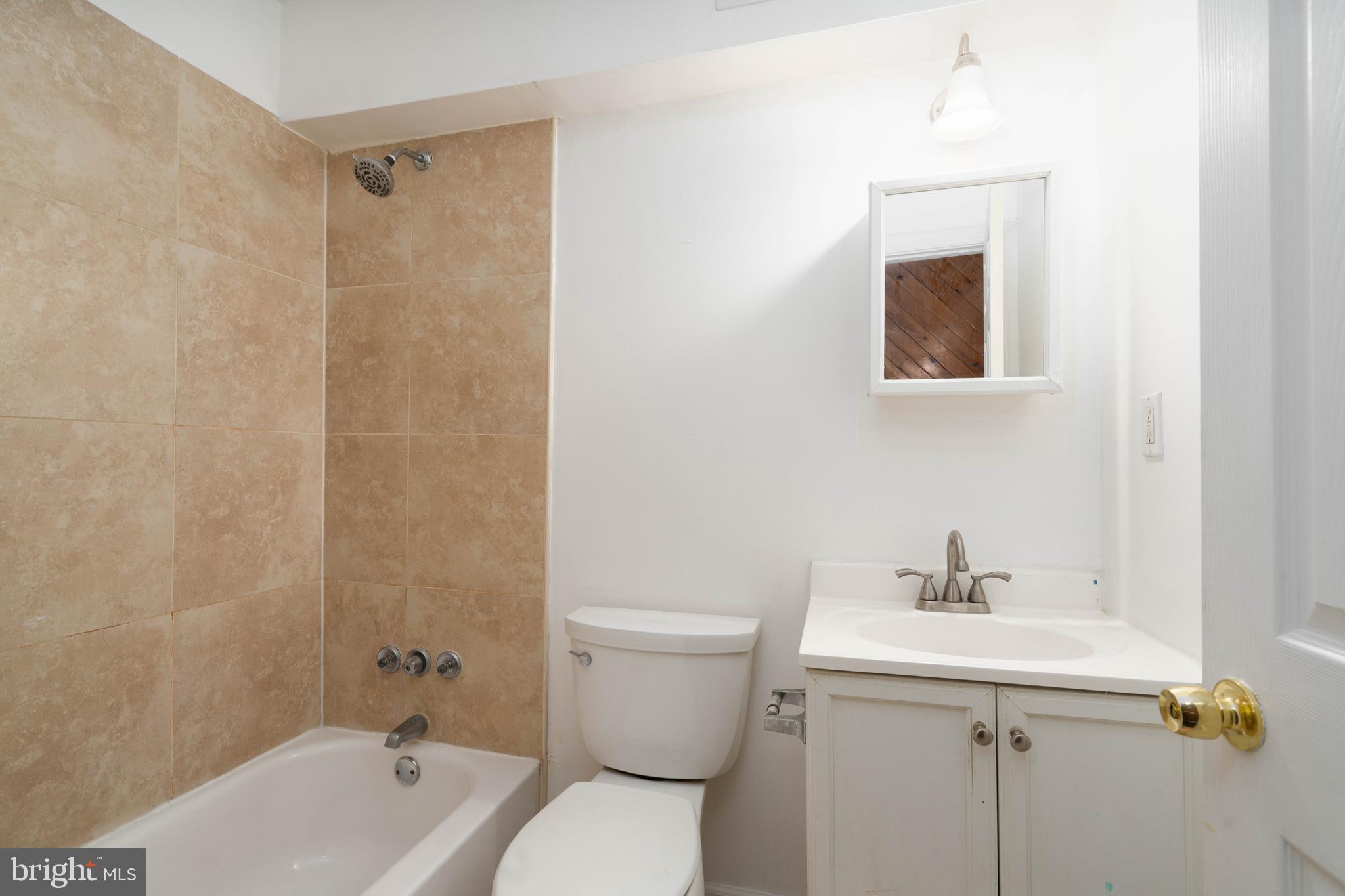 TEMPLE UNIVERSITY - Residential Income