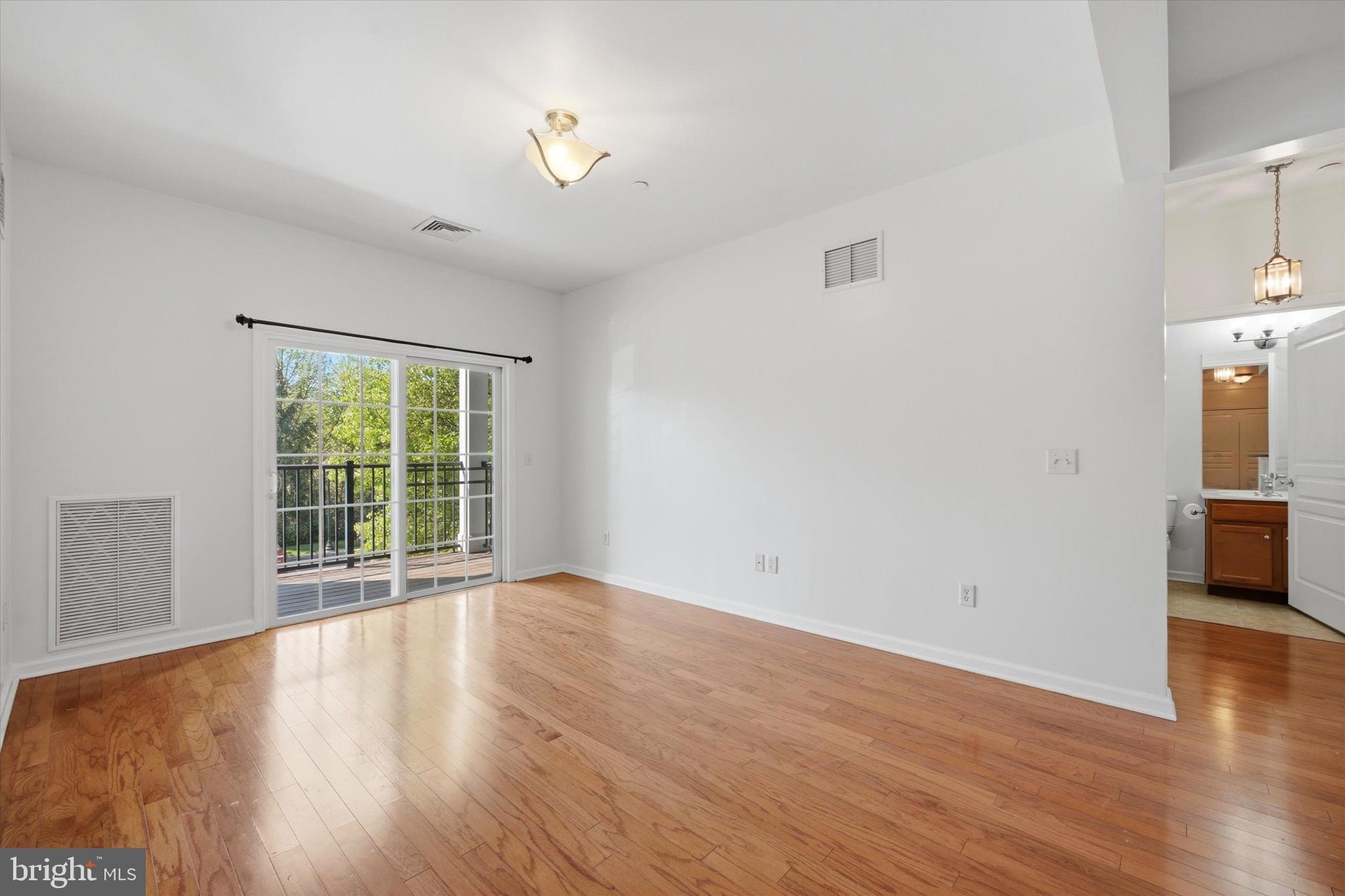 TRAD AT RIDLEY CREEK - Residential