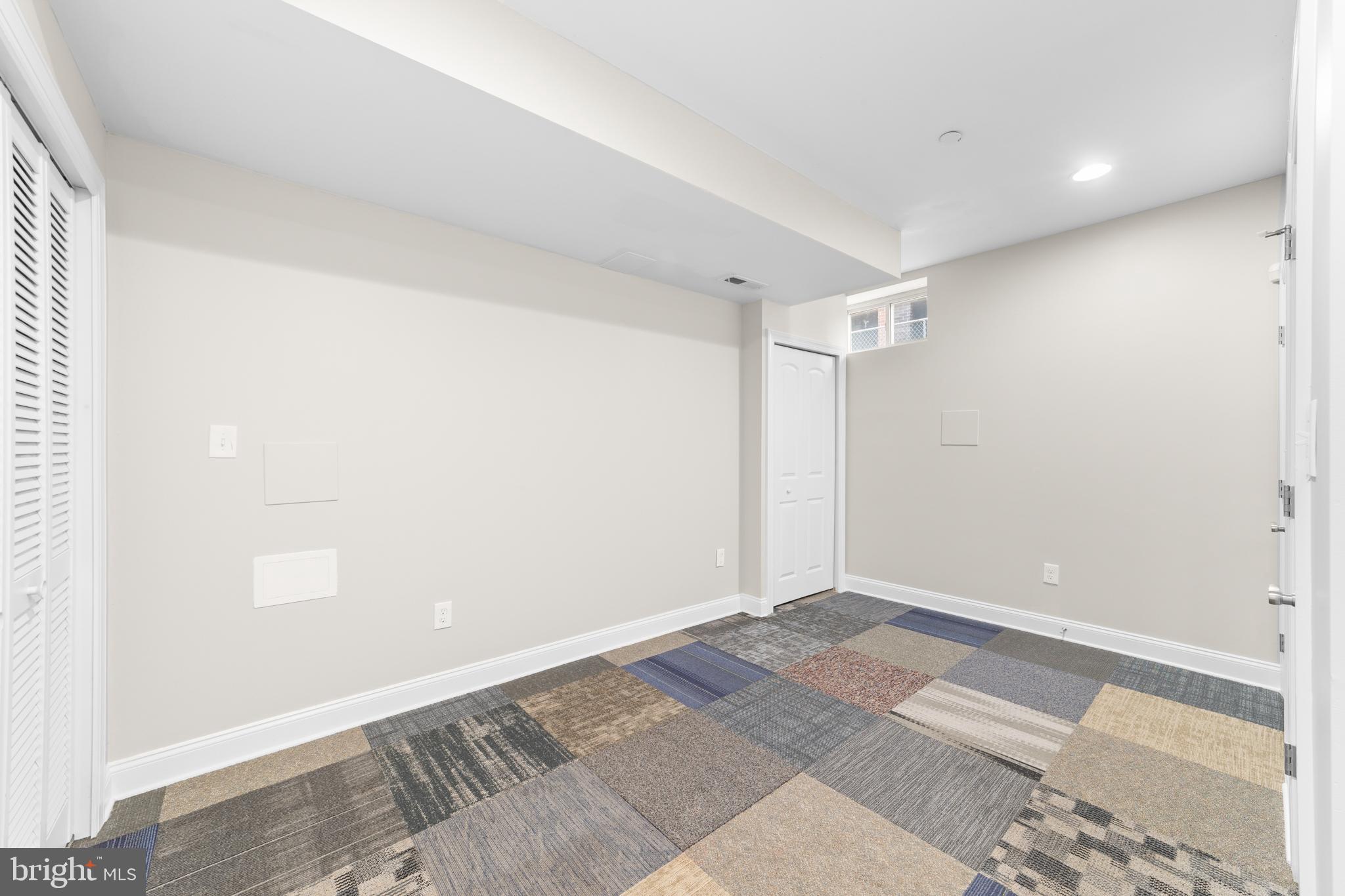 FRANCISVILLE - Residential