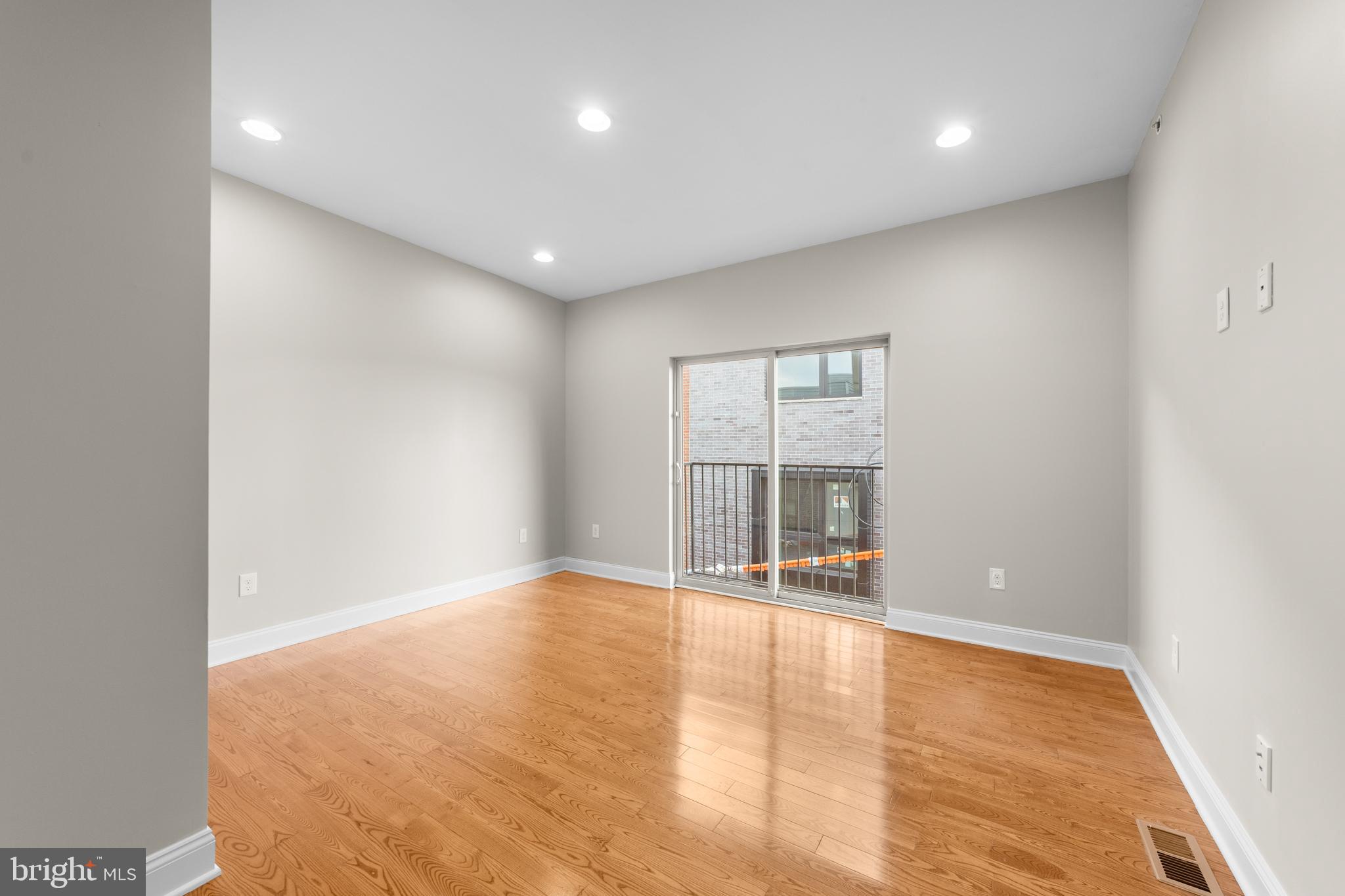 FRANCISVILLE - Residential