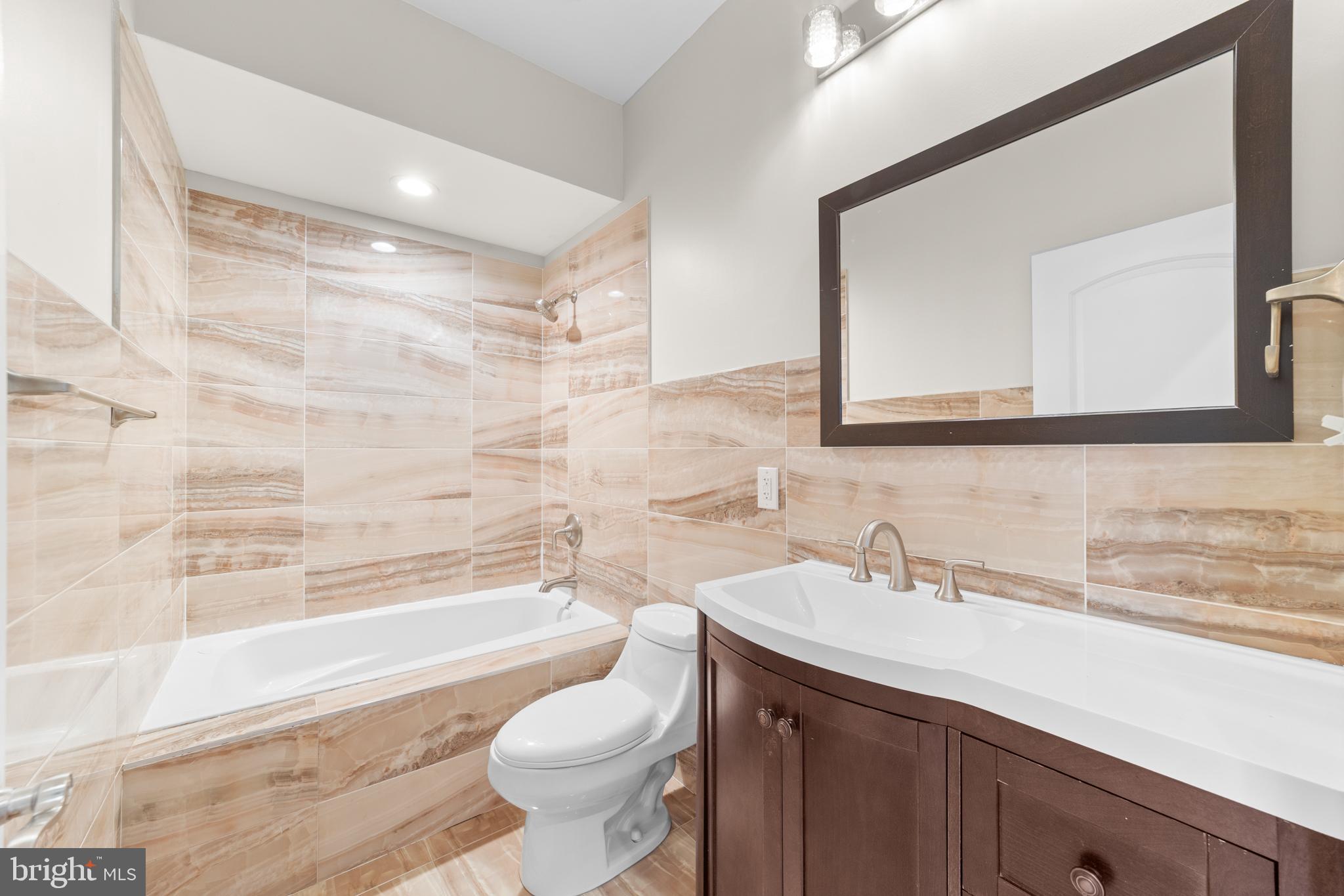 FRANCISVILLE - Residential