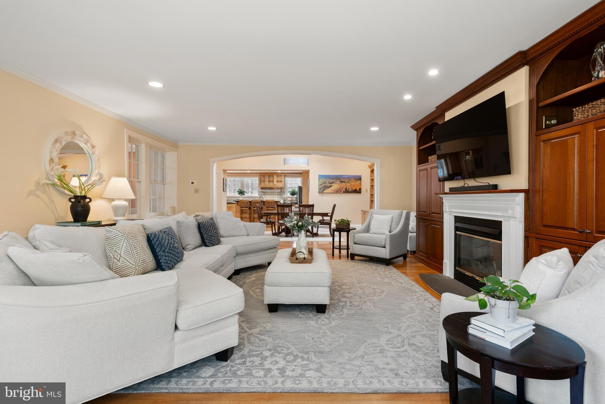 BRYN MAWR - Residential