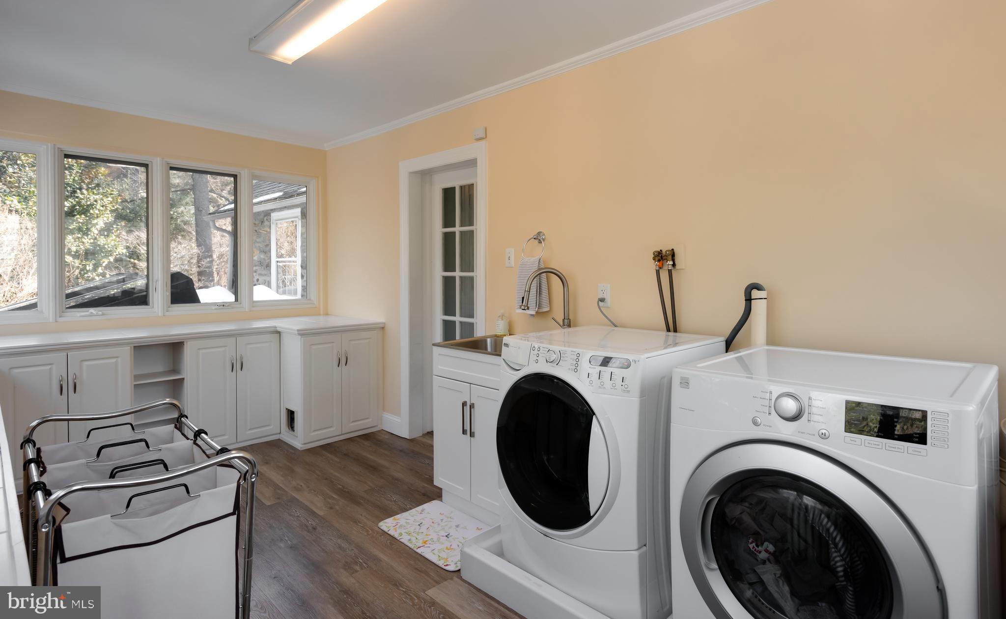 BRYN MAWR - Residential