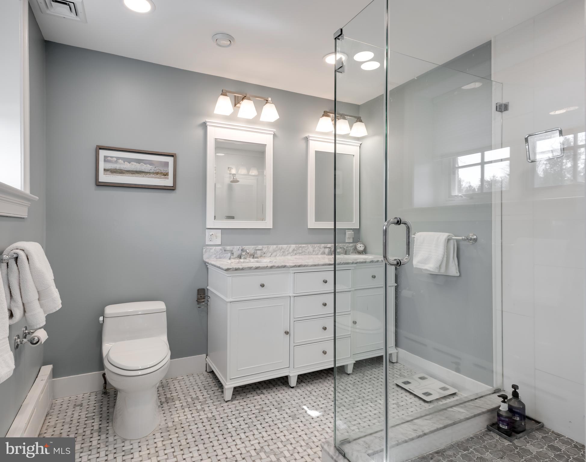 BRYN MAWR - Residential