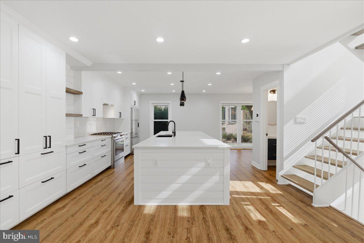 1632 WAINWRIGHT DRIVE