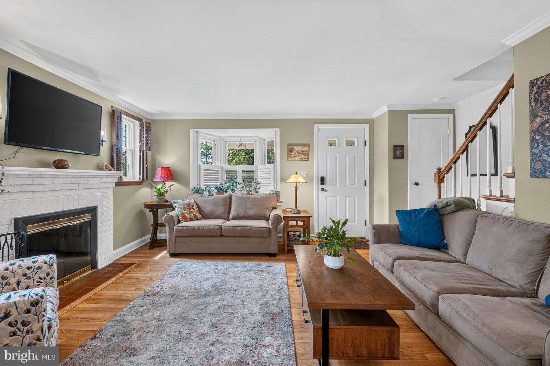 1672 HARDWICK ROAD