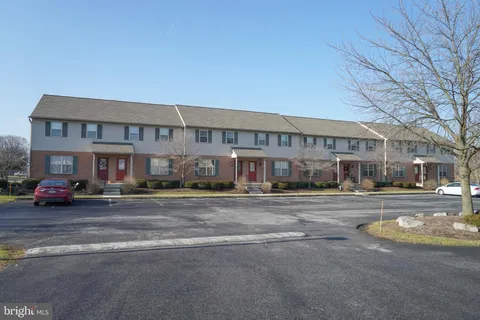 2165 Old Philadelphia Pike Unit 4, Lancaster, PA MLS: PALA2065318
