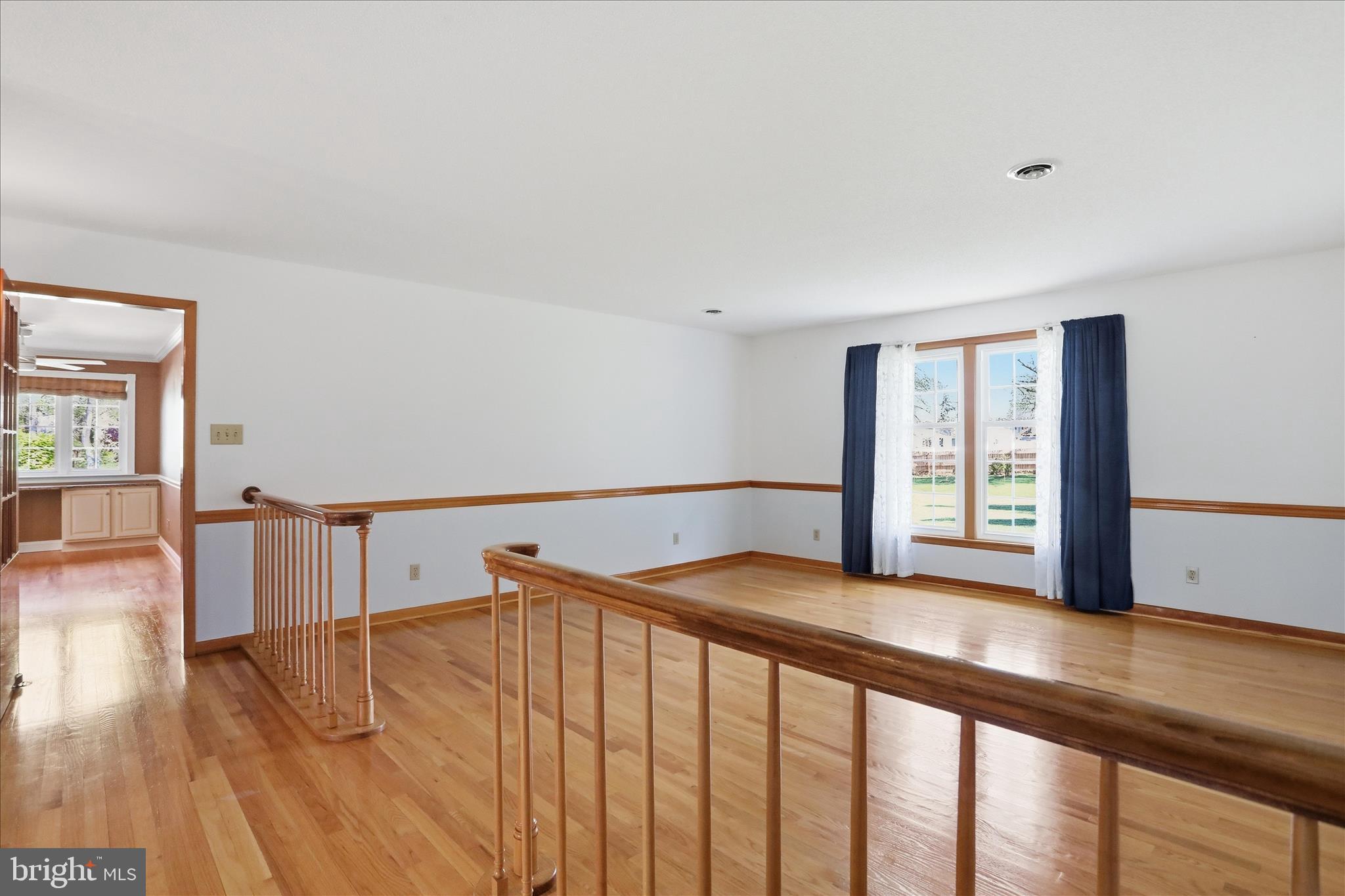 STONELEIGH - Residential