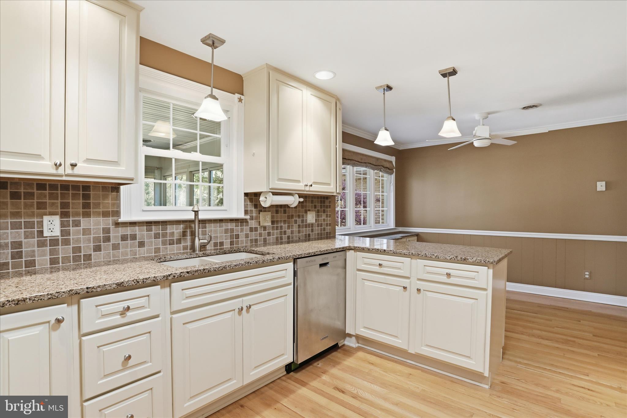 STONELEIGH - Residential