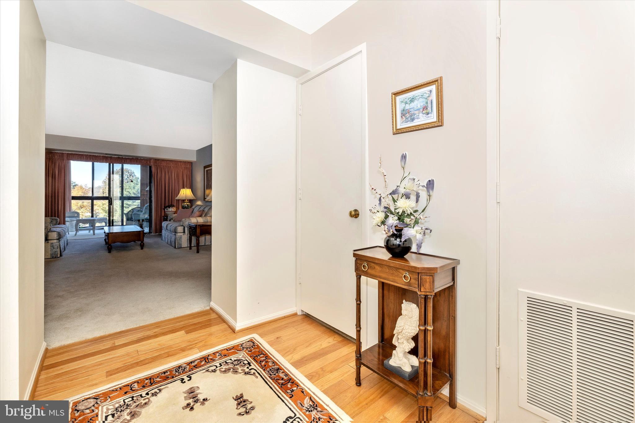 FAIRWAYS SOUTH - Residential