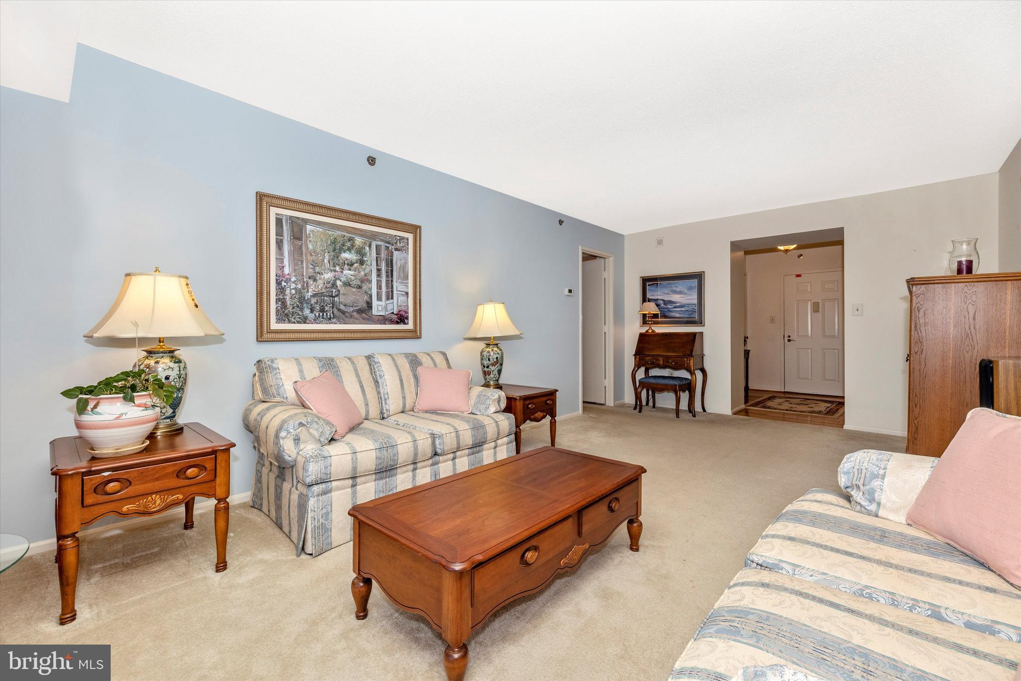 FAIRWAYS SOUTH - Residential