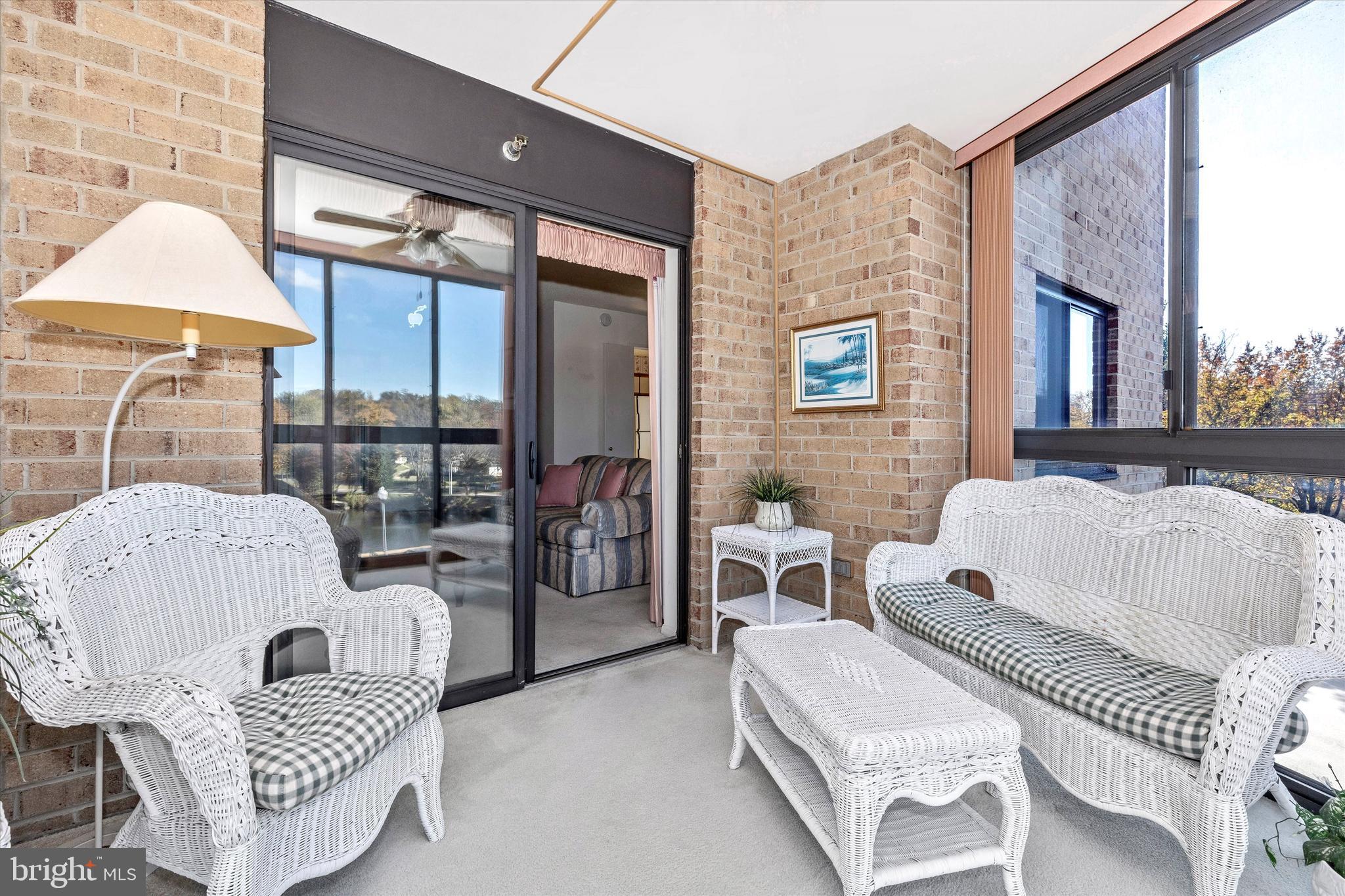 FAIRWAYS SOUTH - Residential