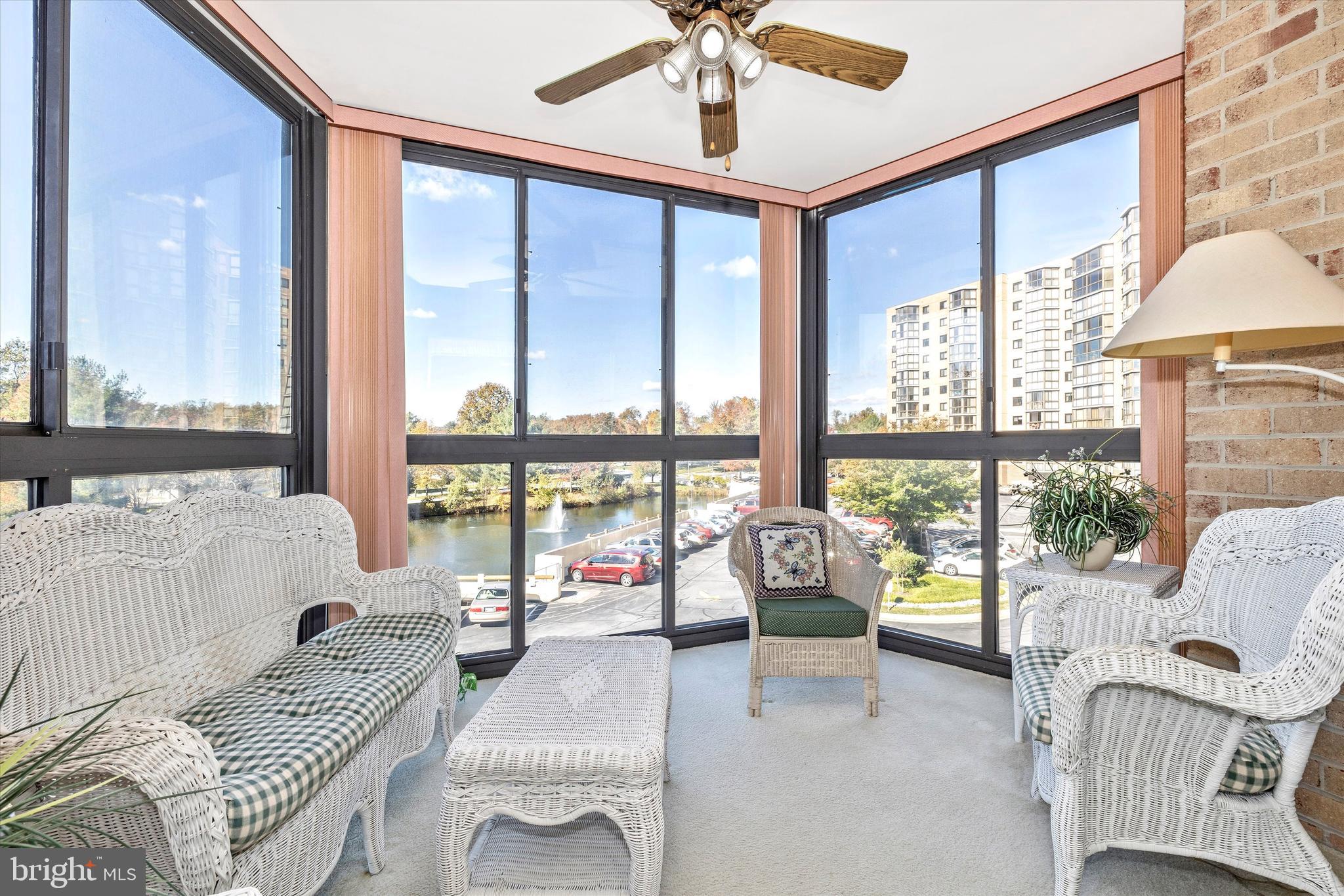 FAIRWAYS SOUTH - Residential