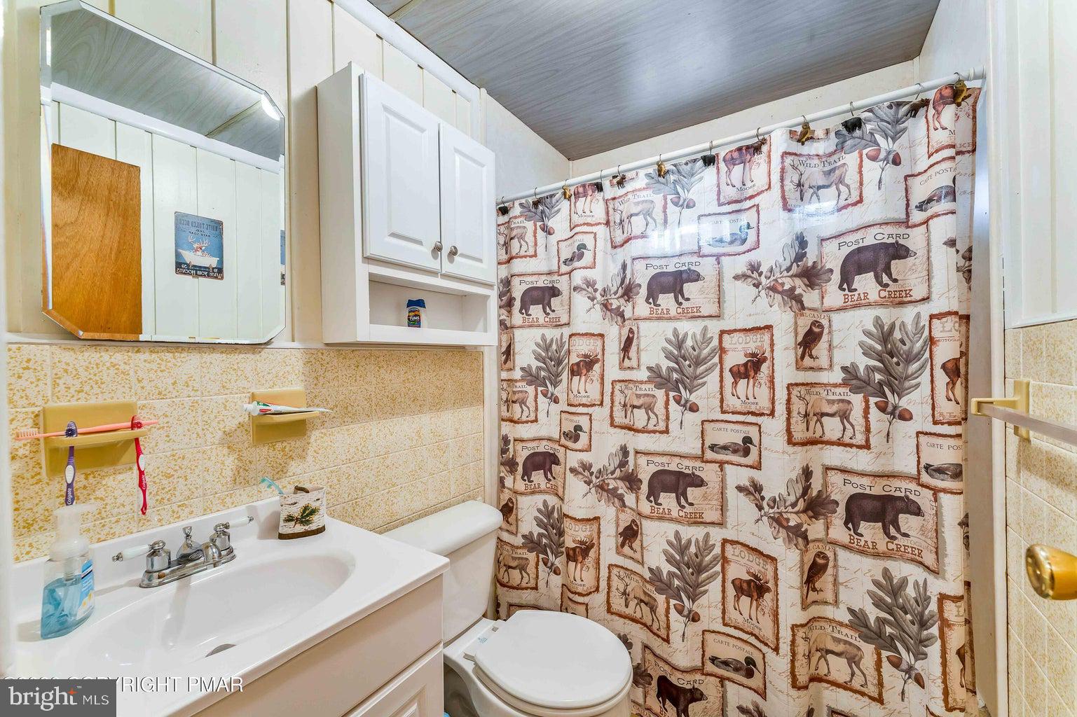 LOCUST LAKE VILLAGE - Residential