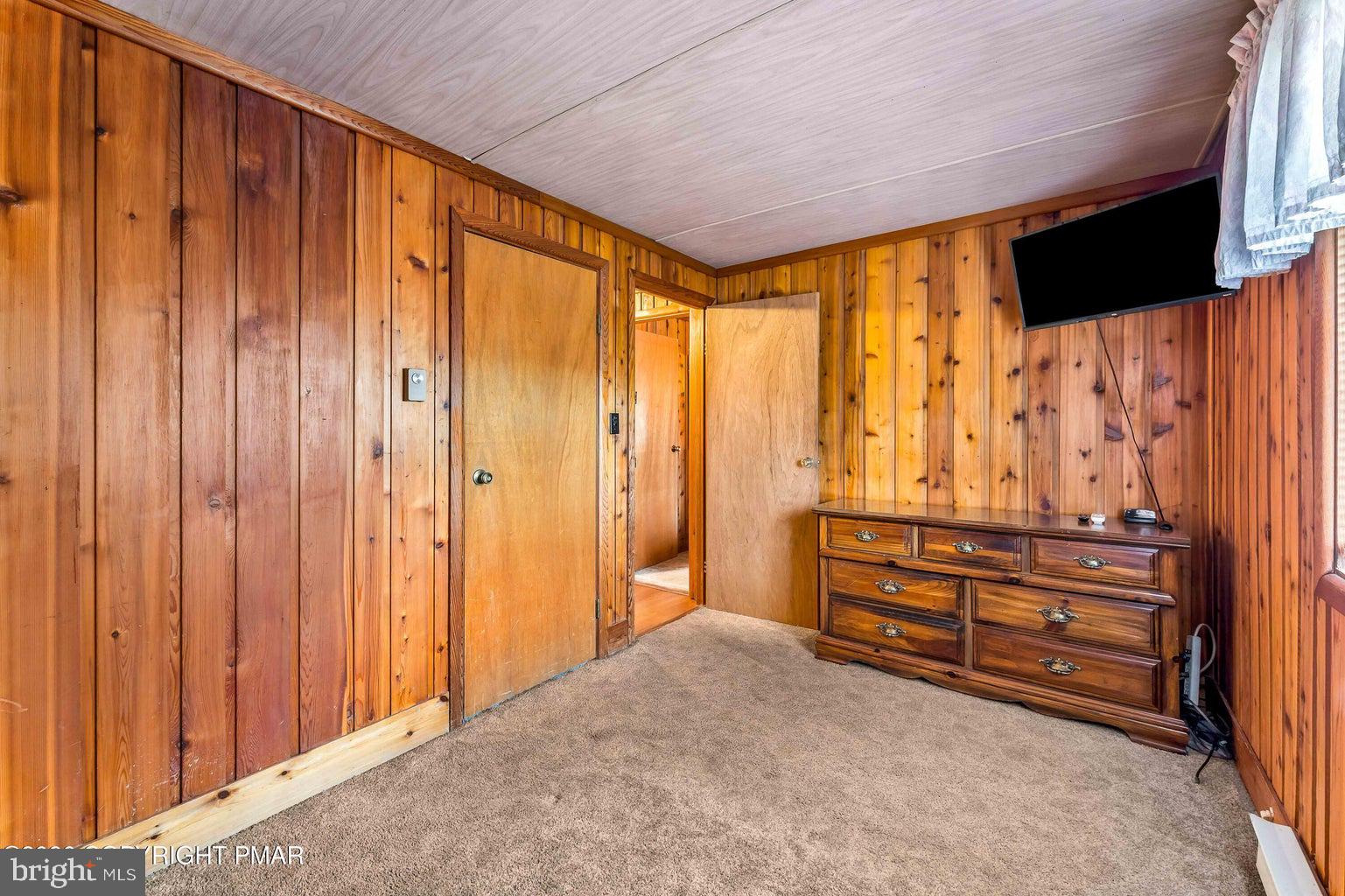 LOCUST LAKE VILLAGE - Residential