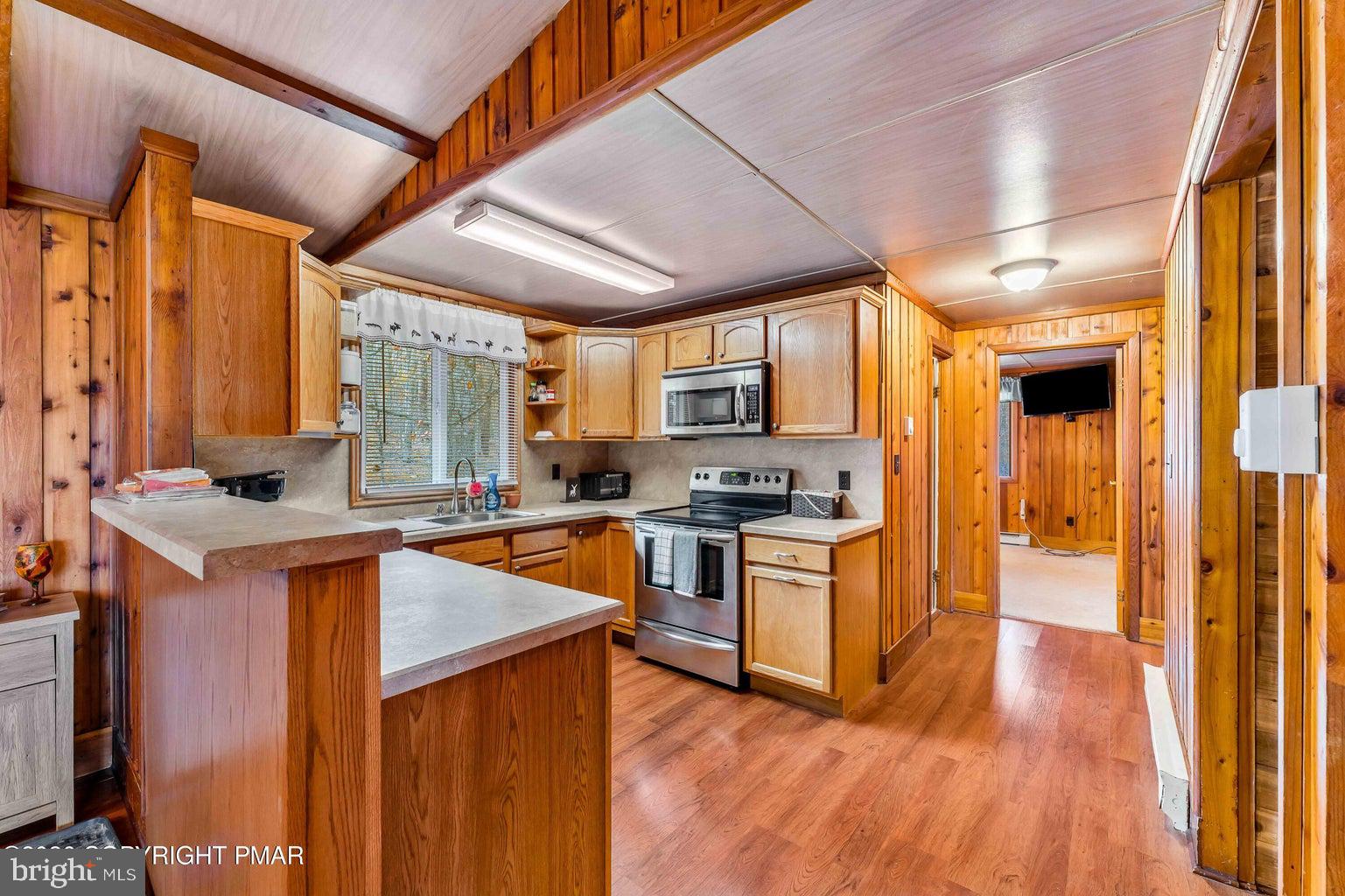 LOCUST LAKE VILLAGE - Residential