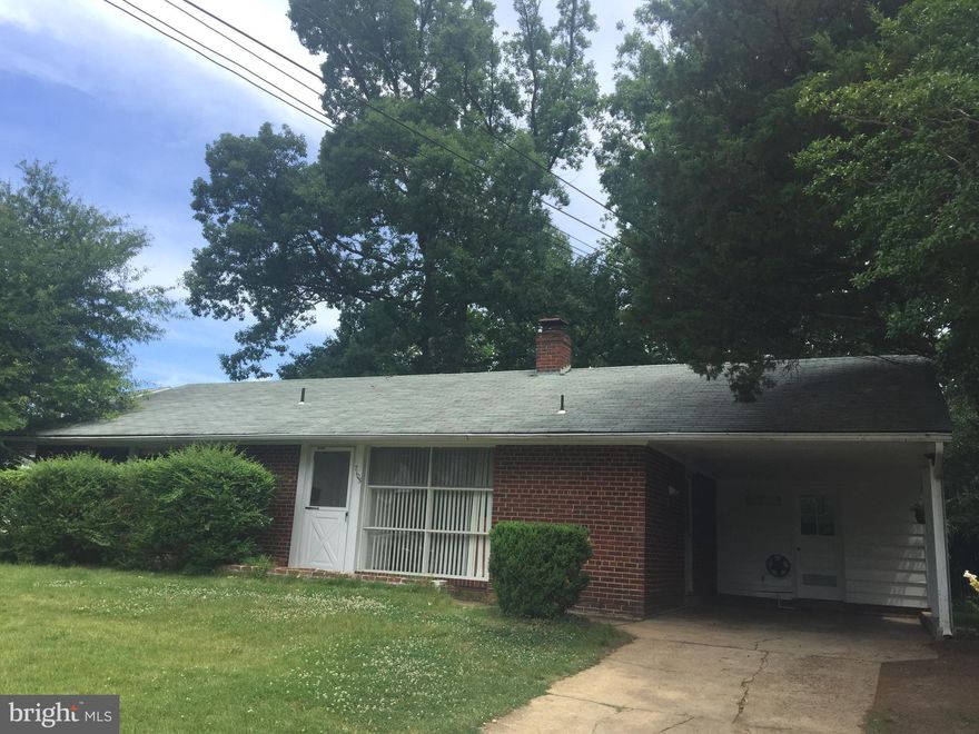 Endless Possibilities with this lovely brick home! No HOA, carport, side patio, newer hot water heater & heat pump. Keep it as is, renovate, build above it or start all over!!! Great opportunity awaits! Easy access to all commuter routes - 95, 395, 495 and minutes to the metro!!! Come view Today!!!
