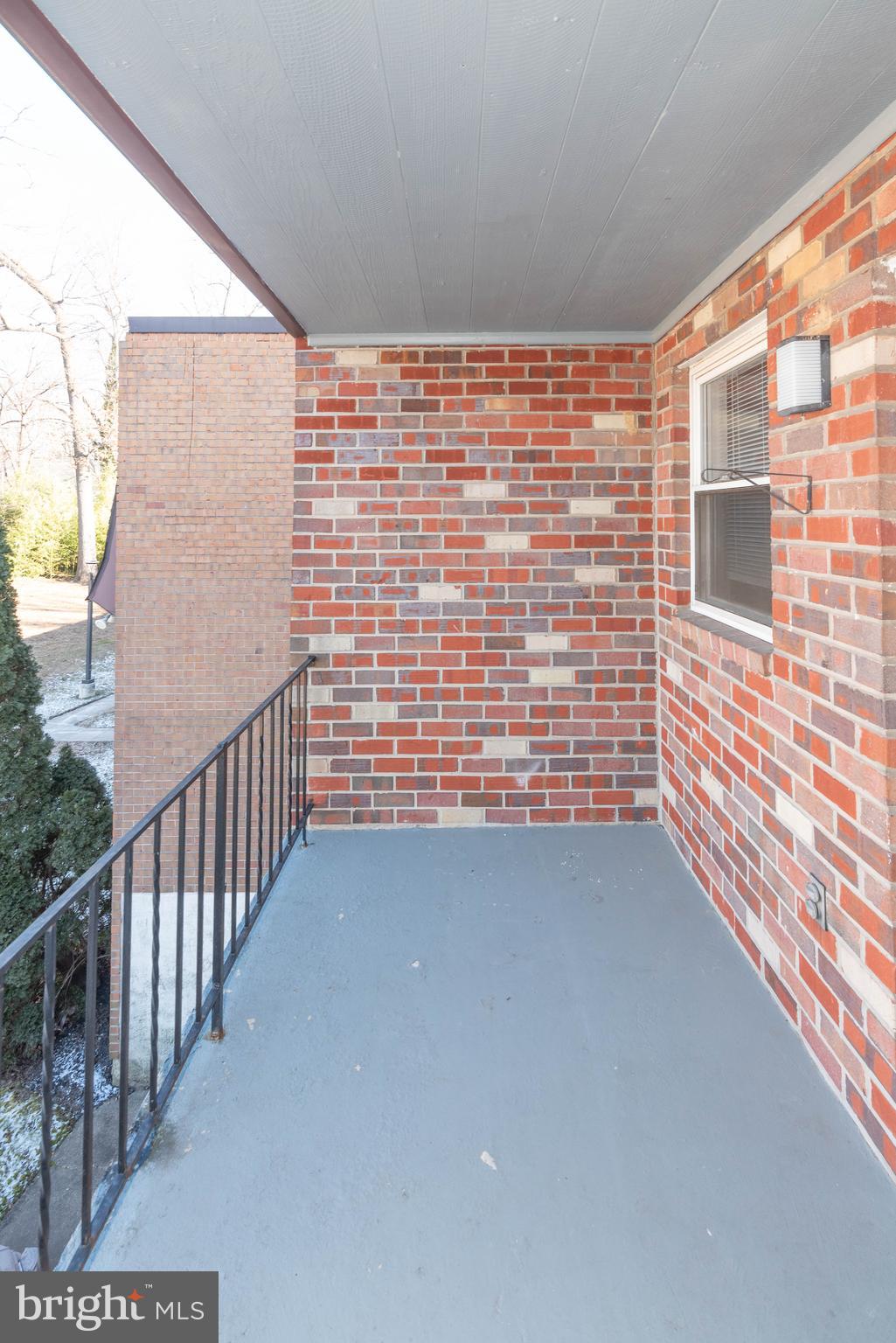 ROSEMONT EAST - Residential