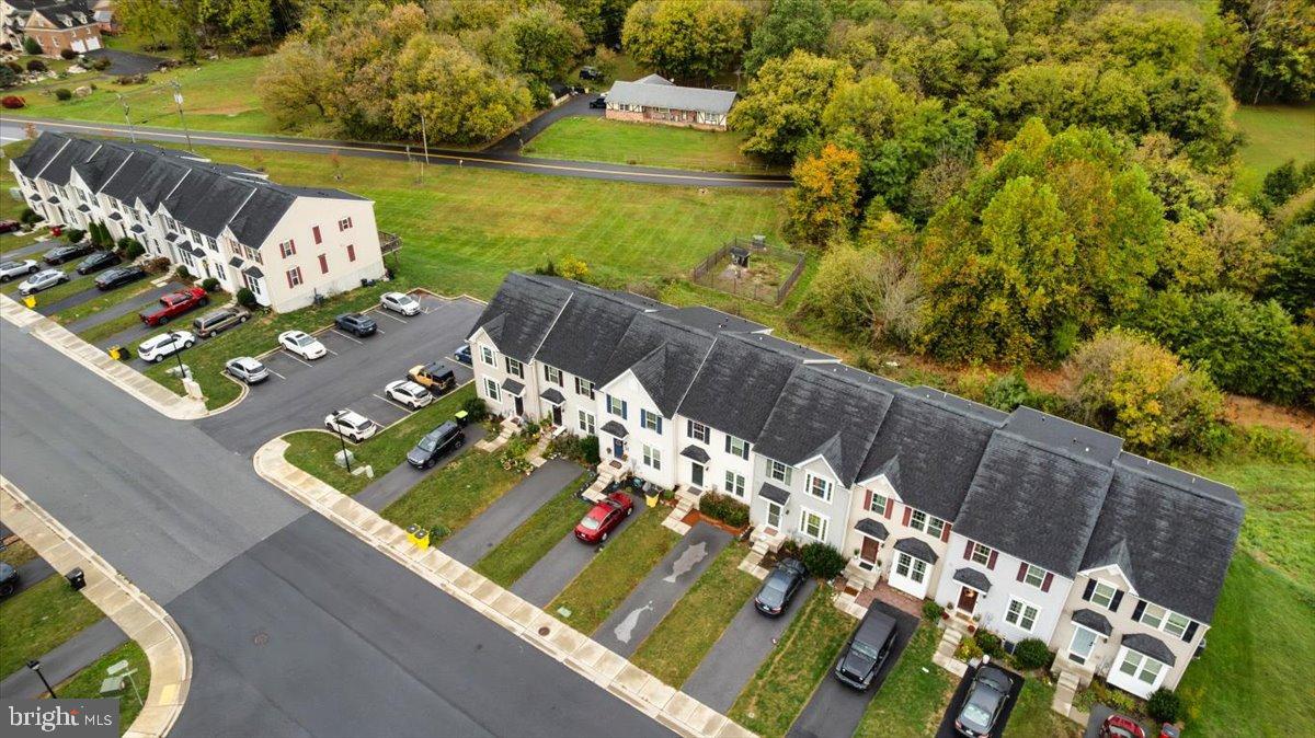 POTOMAC STATION - Residential