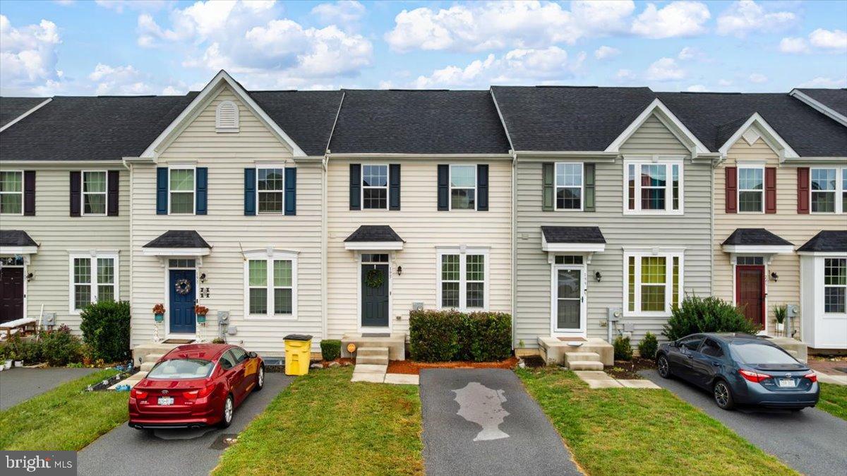 POTOMAC STATION - Residential